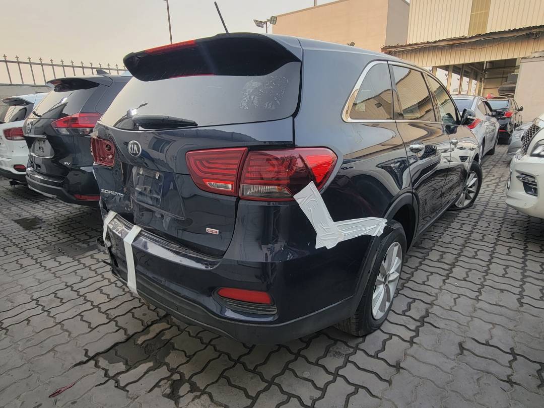 2019 KIA SORENTO — 118905 Miles — Lot 37KG513916 — Main - Marhaba Auctions Used Cars - Image 4