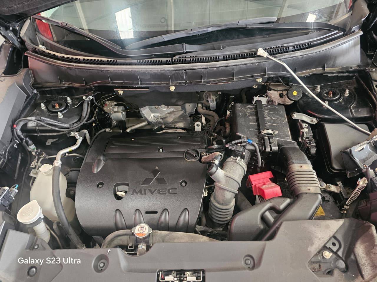 2023 MITSUBISHI OUTLANDER — 18353 Miles — Lot U002862 — Main - Marhaba Auctions Used Cars - Image 11