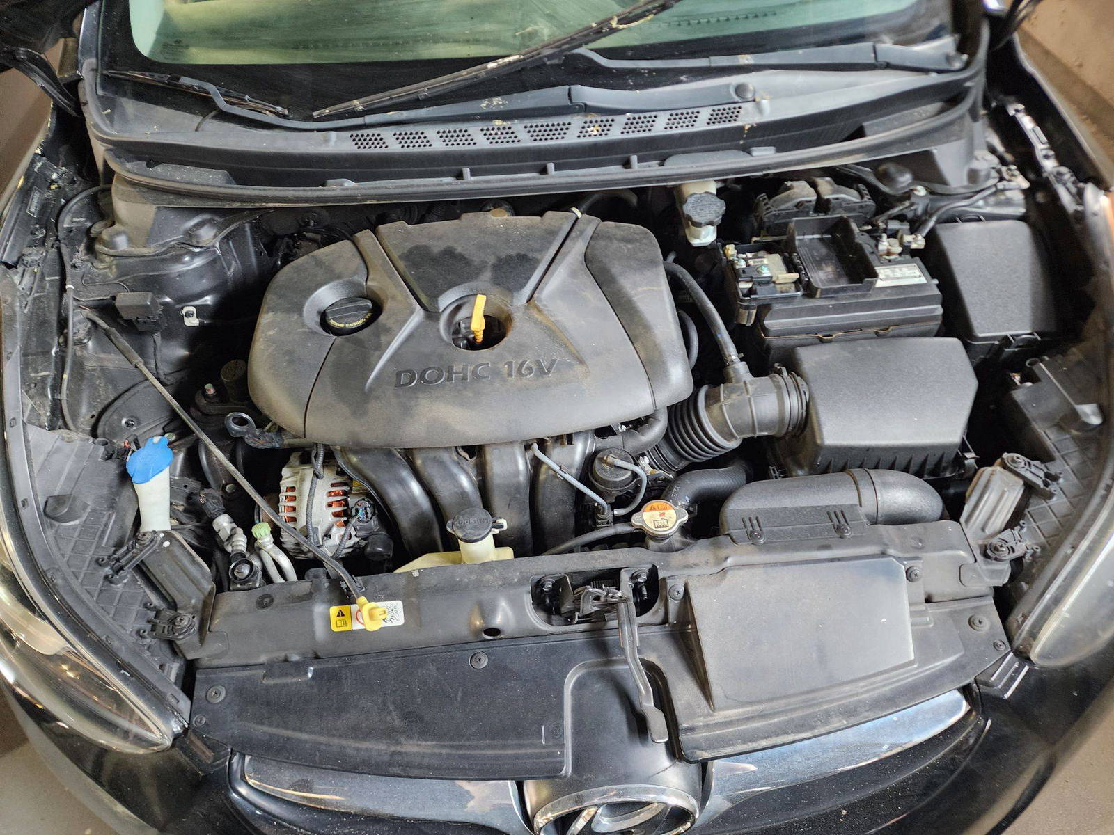 2011 HYUNDAI ELANTRA — 86526 Miles — Lot 53859054 — Al Quoz - Marhaba Auctions Used Cars - Image 10