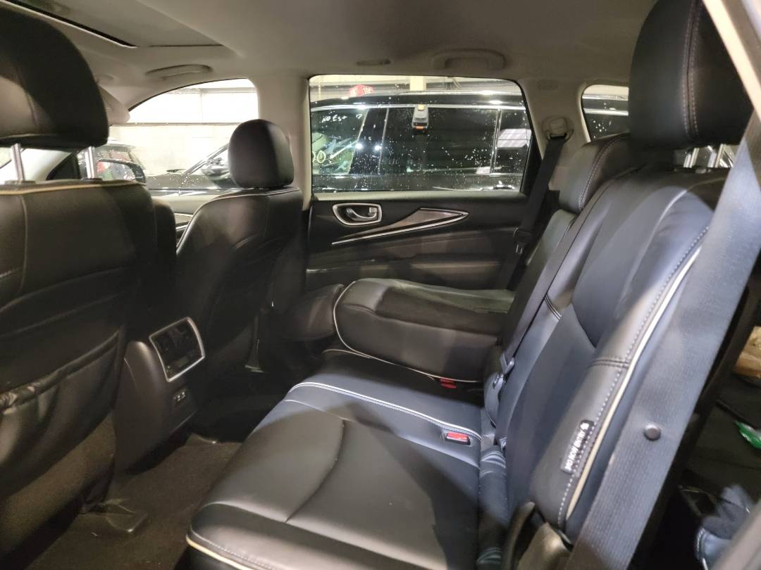 2019 INFINITI QX60 — 96323 Miles — Lot 40867327 — Main - Marhaba Auctions Used Cars - Image 7