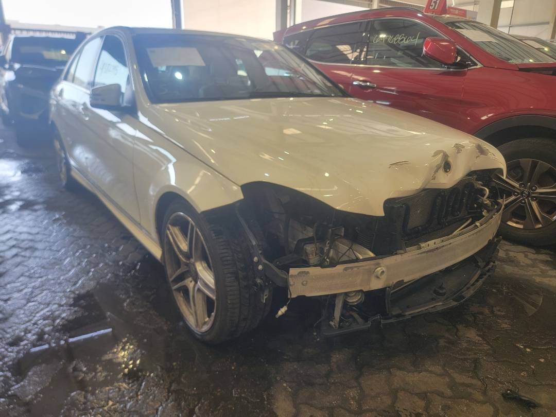 MERCEDES BENZ C300 2013 - Marhaba Auction Used Cars - Image 5