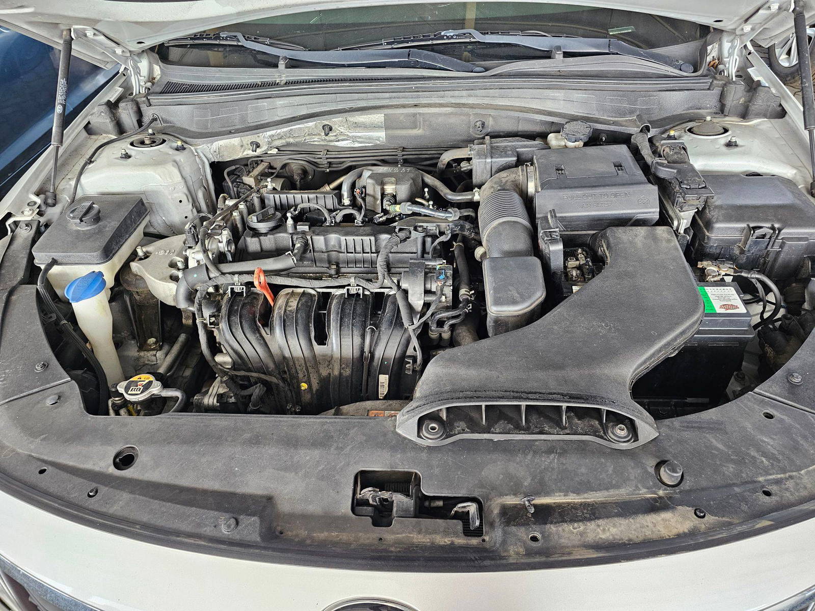 2019 KIA OPTIMA — 110518 Miles — Lot KG363380 — Souq - Marhaba Auctions Used Cars - Image 11