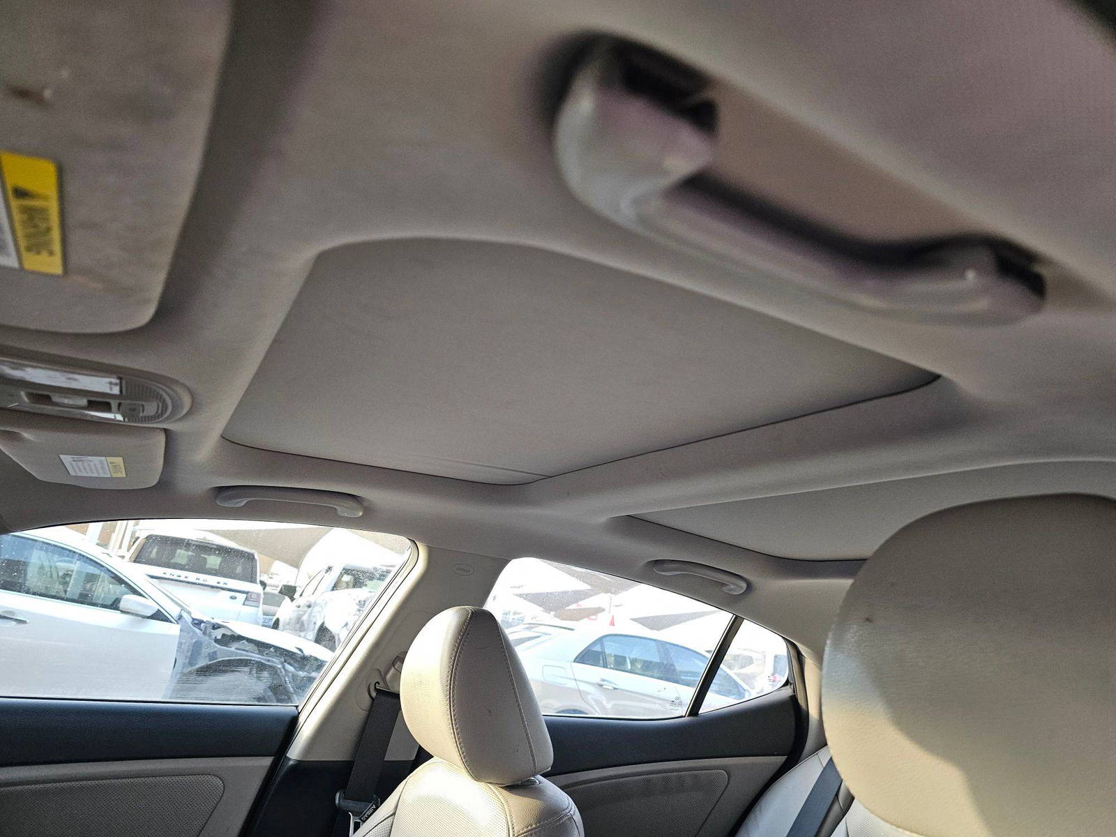 2014 KIA OPTIMA — 114159 Miles — Lot 72EG301779 — Souq - Marhaba Auctions Used Cars - Image 9
