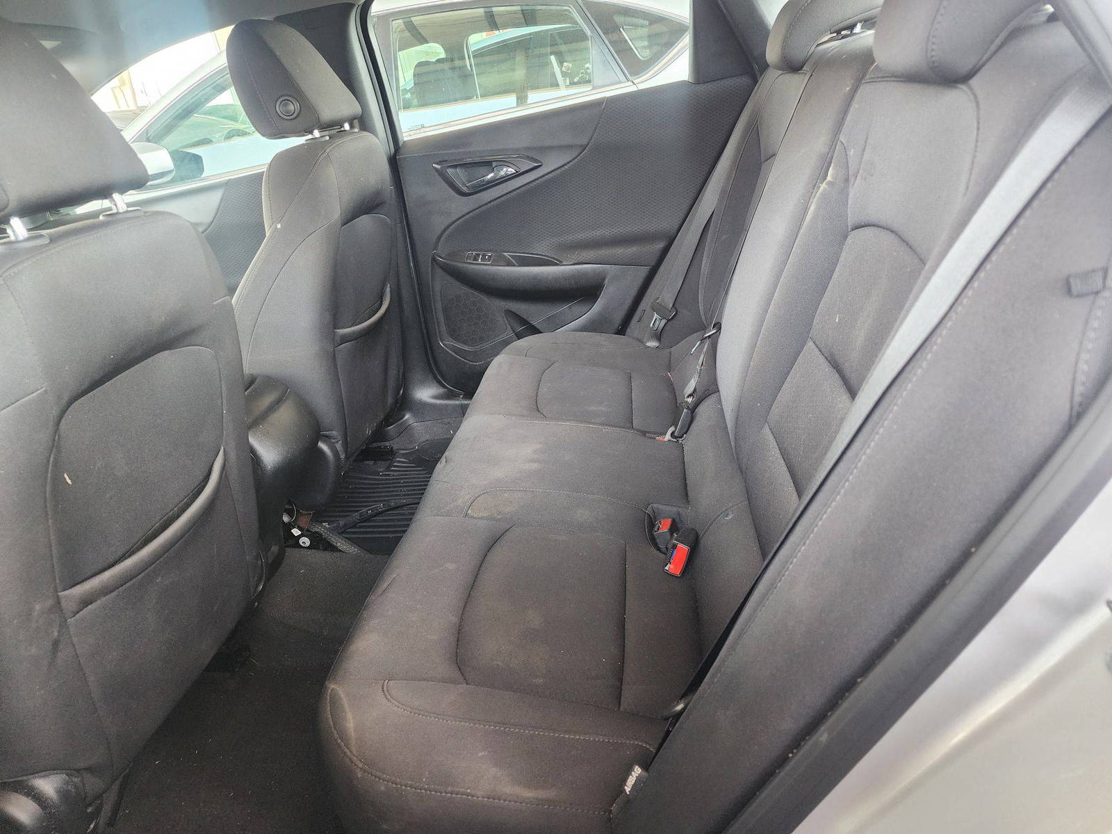 2019 CHEVROLET MALIBU — 124511 Miles — Lot 38452404 — Souq - Marhaba Auctions Used Cars - Image 9