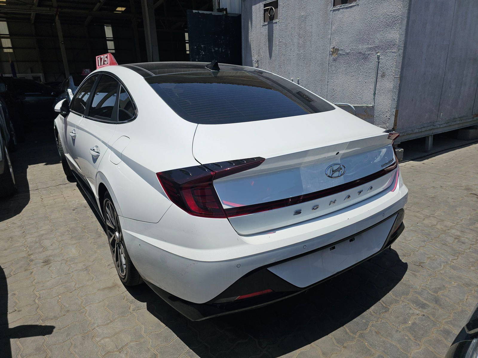 HYUNDAI SONATA 2022 - Marhaba Auction Used Cars - Image 4