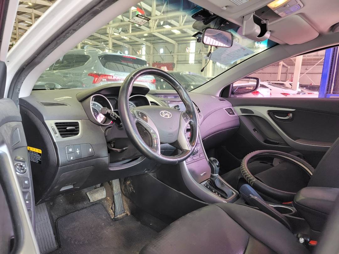 2014 HYUNDAI AVANTE — 114147 KM — Lot 033570 — Main - Marhaba Auctions Used Cars - Image 8