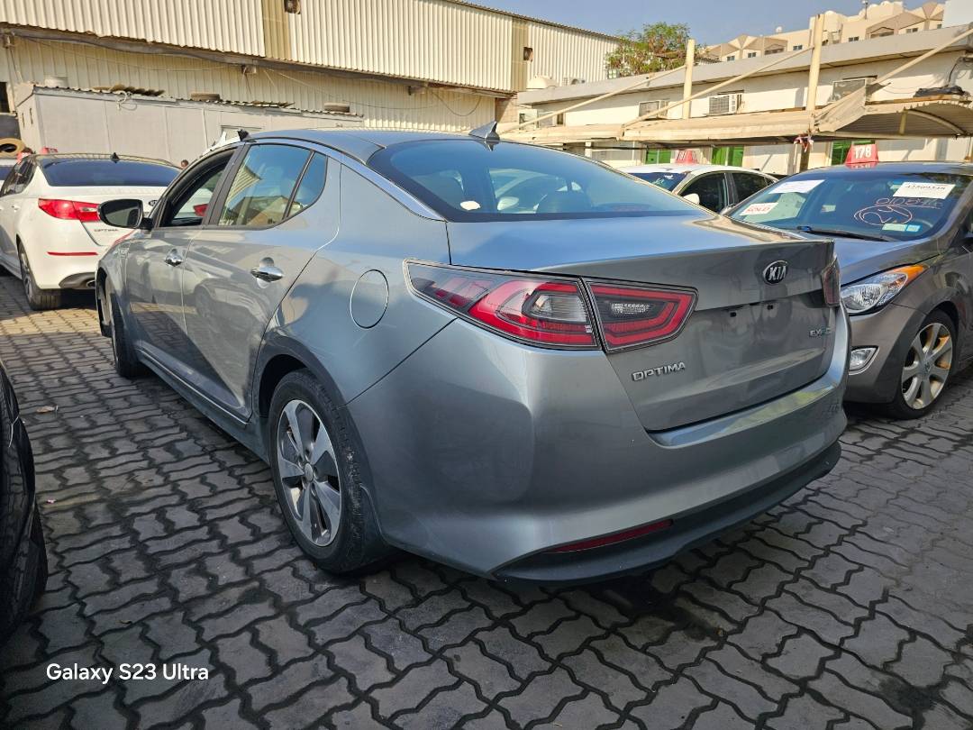 2015 KIA OPTIMA — 141127 Miles — Lot 8F5091536 — Souq - Marhaba Auctions Used Cars - Image 4