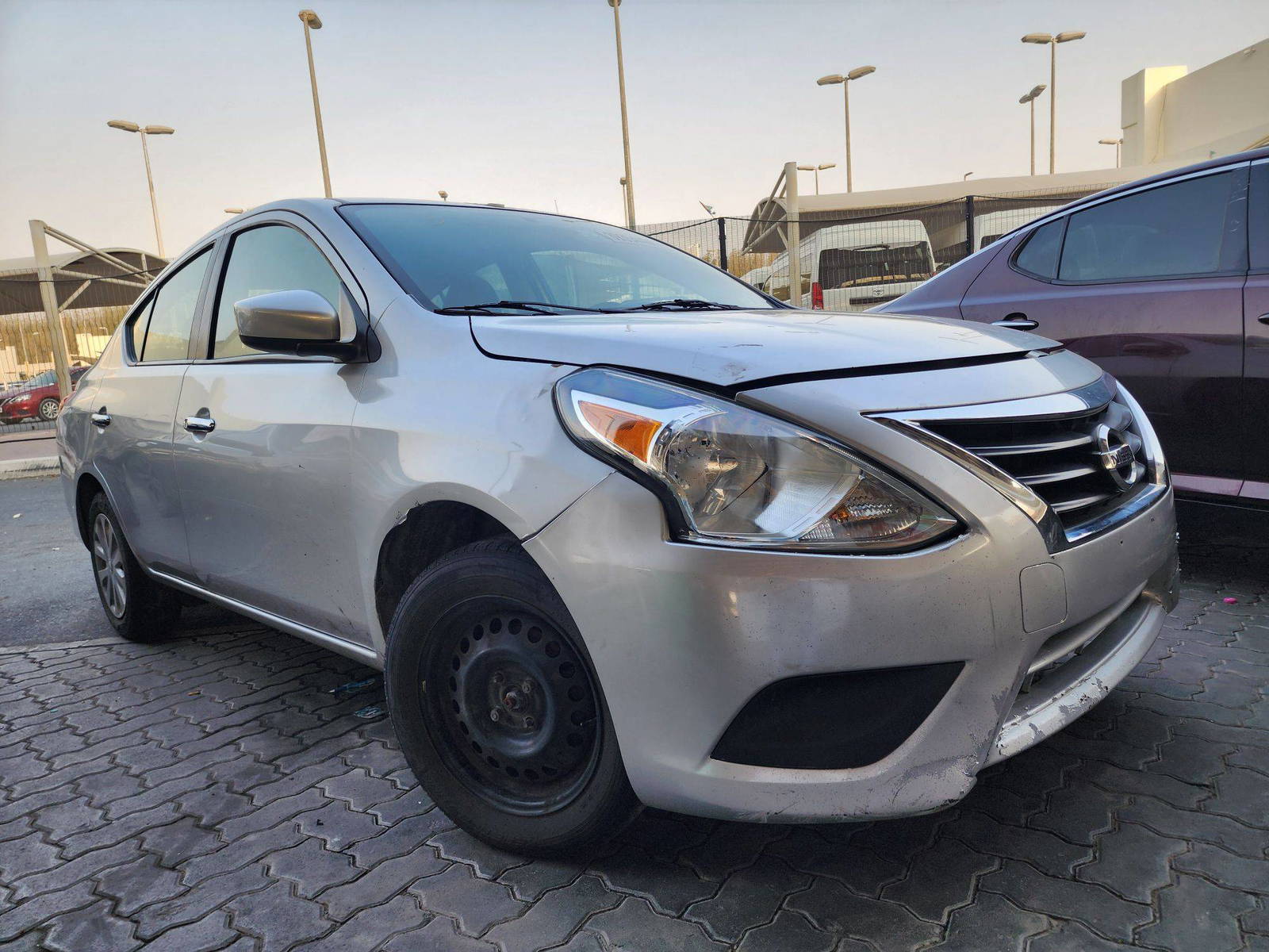 2018 NISSAN VERSA — 171550 Miles — Lot 37571 — Souq - Marhaba Auctions Used Cars - Image 7