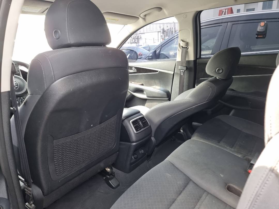 KIA SORENTO 2018 - Marhaba Auction Used Cars - Image 5