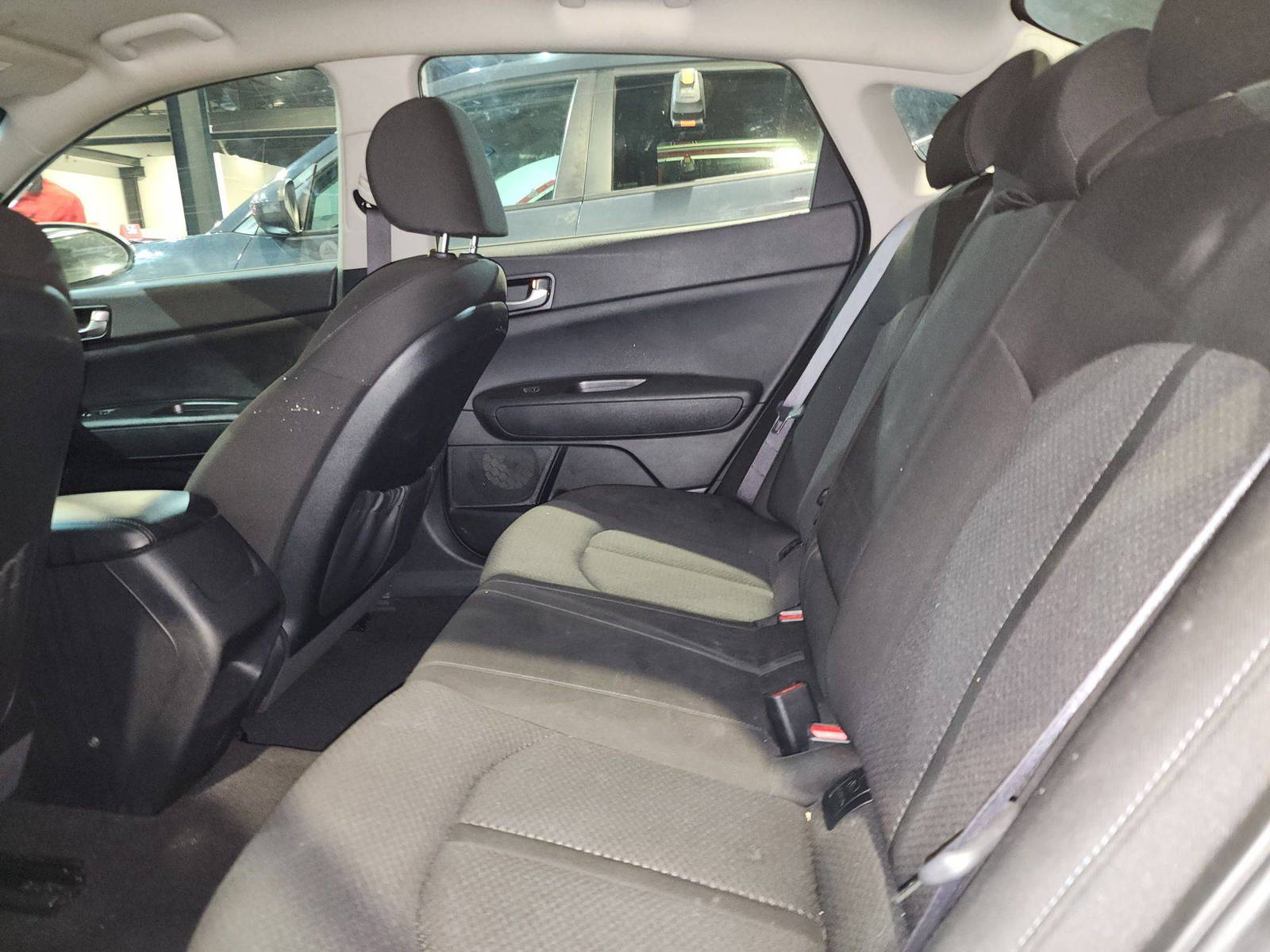 2017 KIA OPTIMA — 125833 Miles — Lot 62548734 — Al Quoz - Marhaba Auctions Used Cars - Image 7