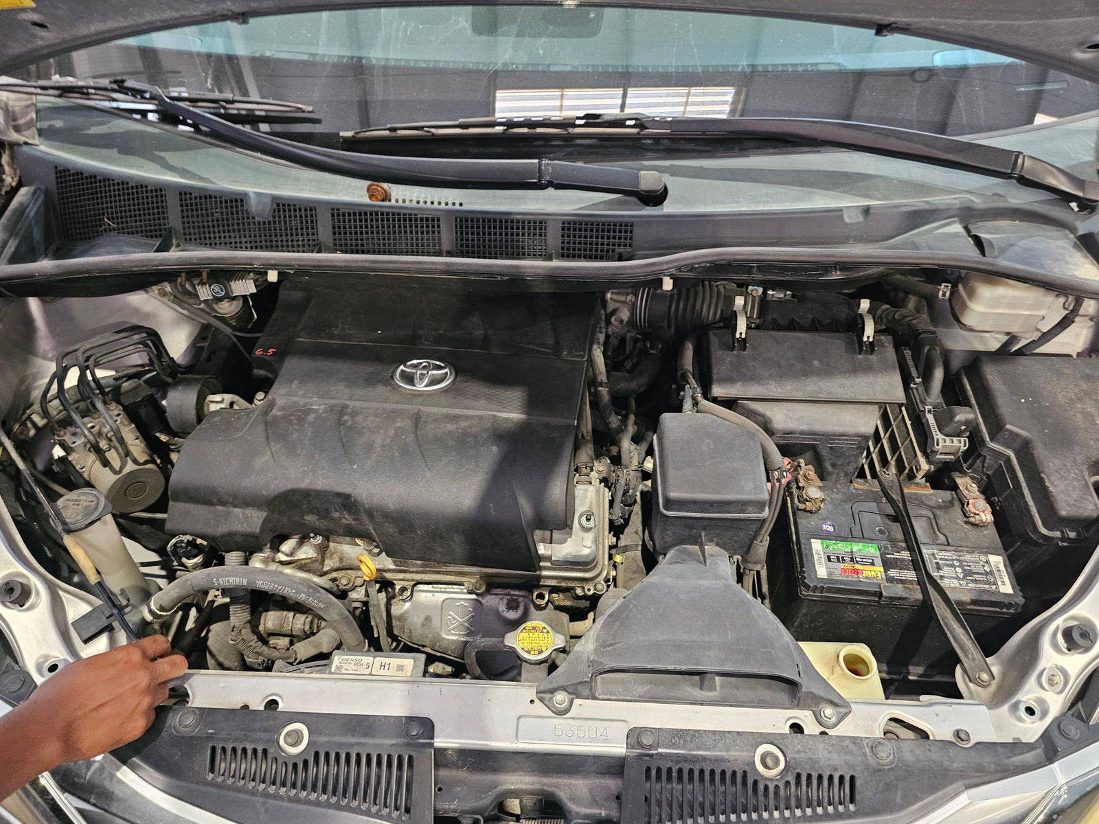 TOYOTA SIENNA 2011 - Marhaba Auction Used Cars - Image 12
