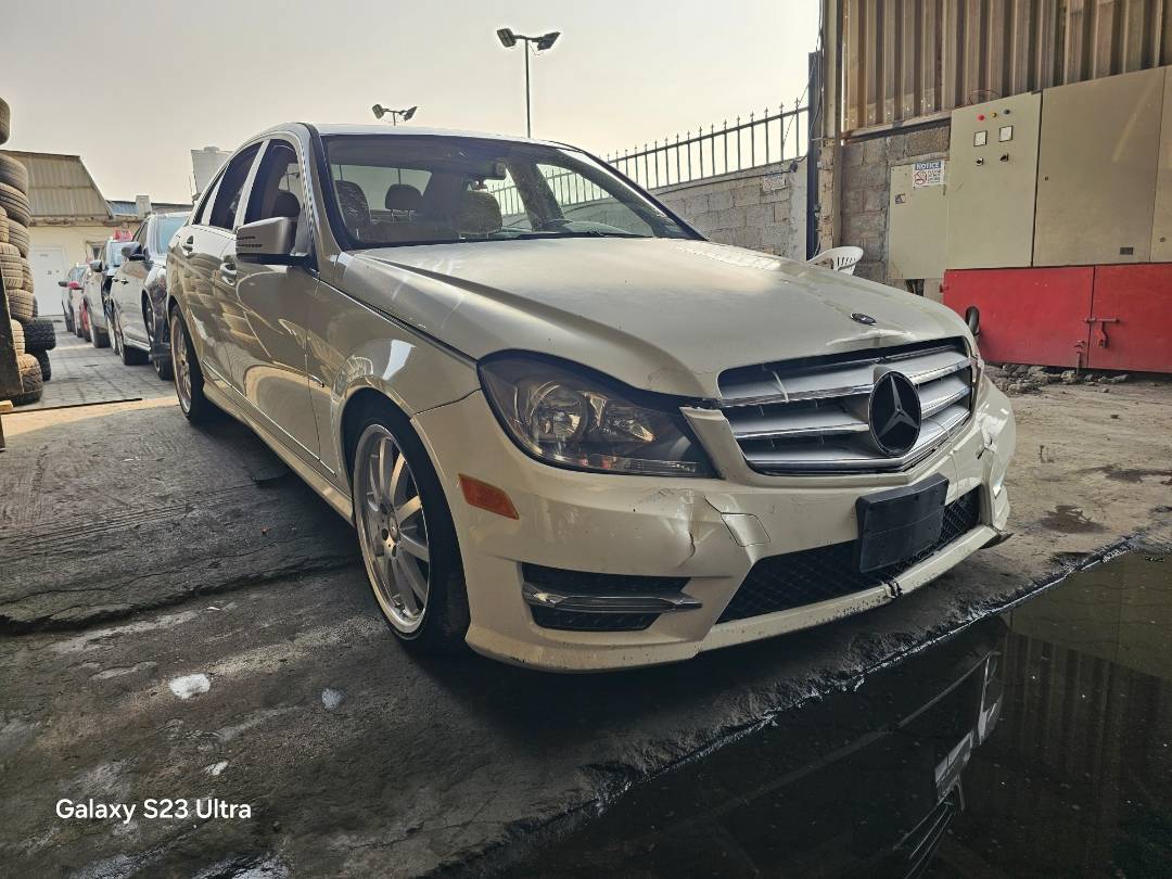 2012 MERCEDES BENZ C-250 — 104540 Miles — Lot HB1CA606180 — Main - Marhaba Auctions Used Cars - Image 4