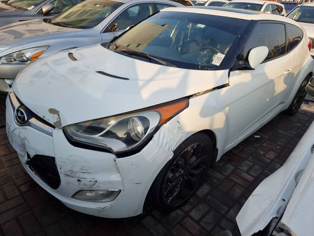 2013 HYUNDAI VELOSTER — 159794 Miles — Lot 136483 — Ind. 12 - Marhaba Auctions Used Cars - Image 4
