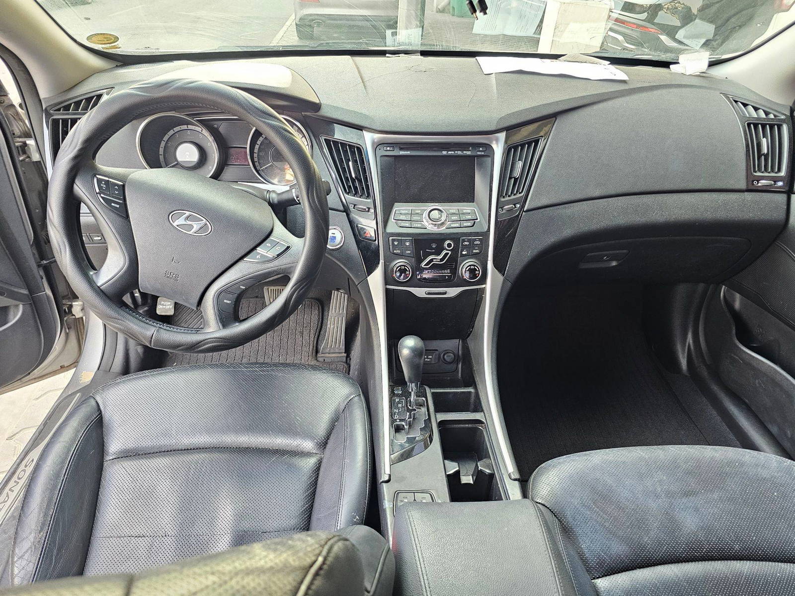 2010 HYUNDAI SONATA — 89969 KM — Lot BAA019307 — Souq - Marhaba Auctions Used Cars - Image 7