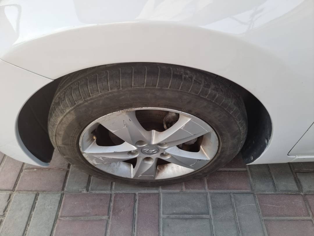 2012 HYUNDAI AVANTE — 223459 KM — Lot 325772 — Souq - Marhaba Auctions Used Cars - Image 9