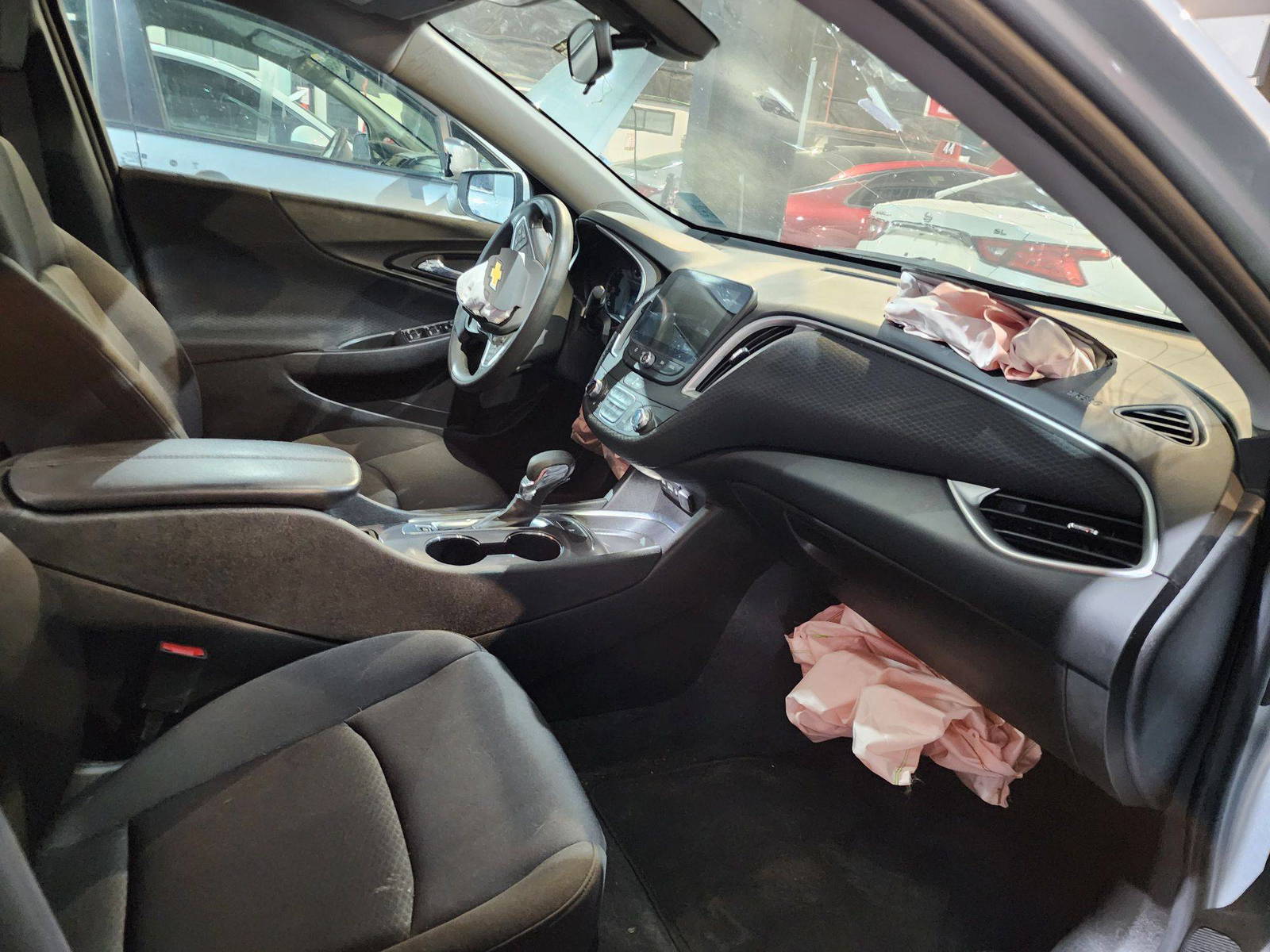 2022 CHEVROLET MALIBU — 35555 Miles — Lot 3NF174254 — Al Quoz - Marhaba Auctions Used Cars - Image 9