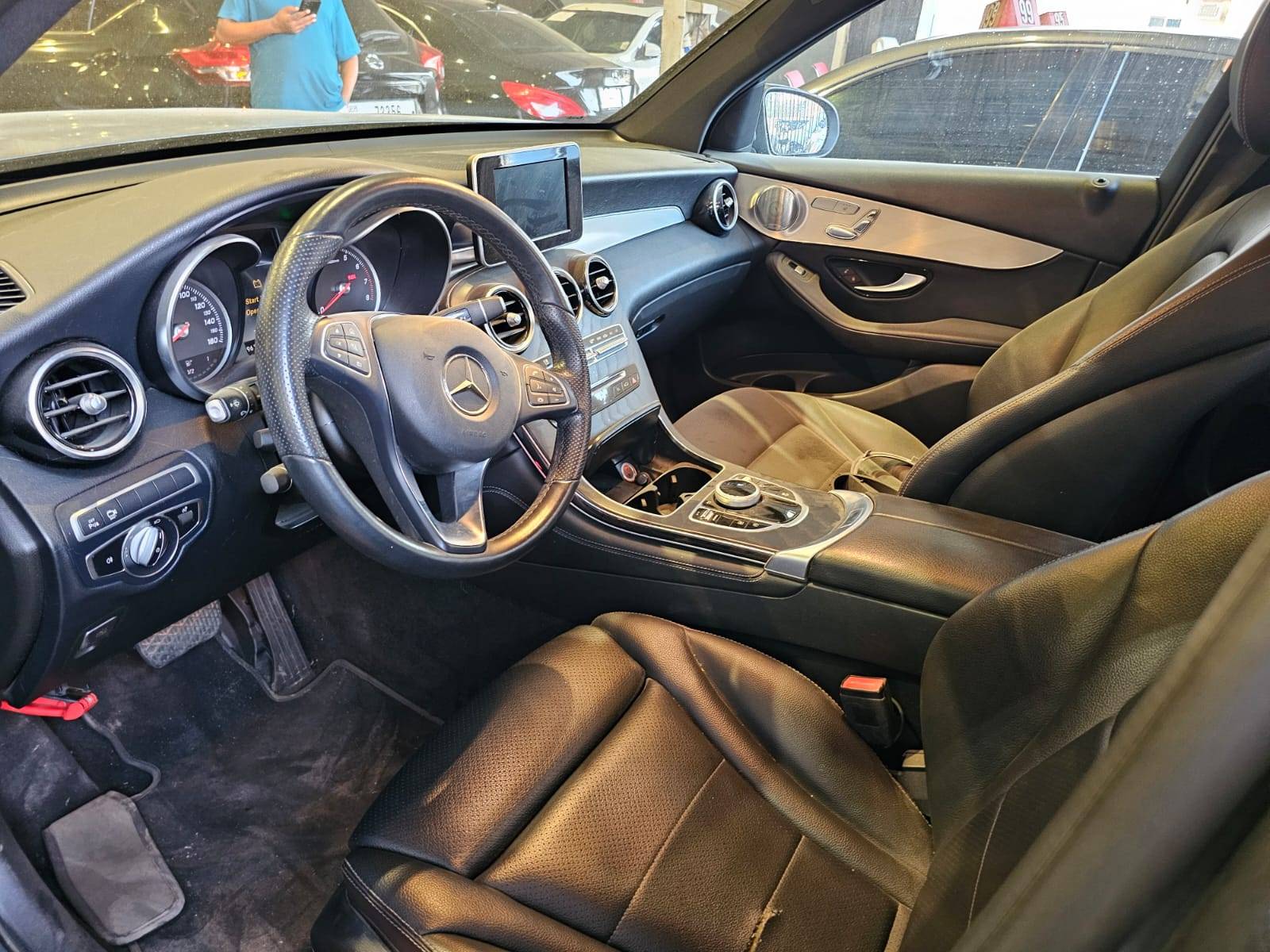 2019 MERCEDES BENZ GLC-300 — 66061 Miles — Lot 5KF529858 — Main - Marhaba Auctions Used Cars - Image 7