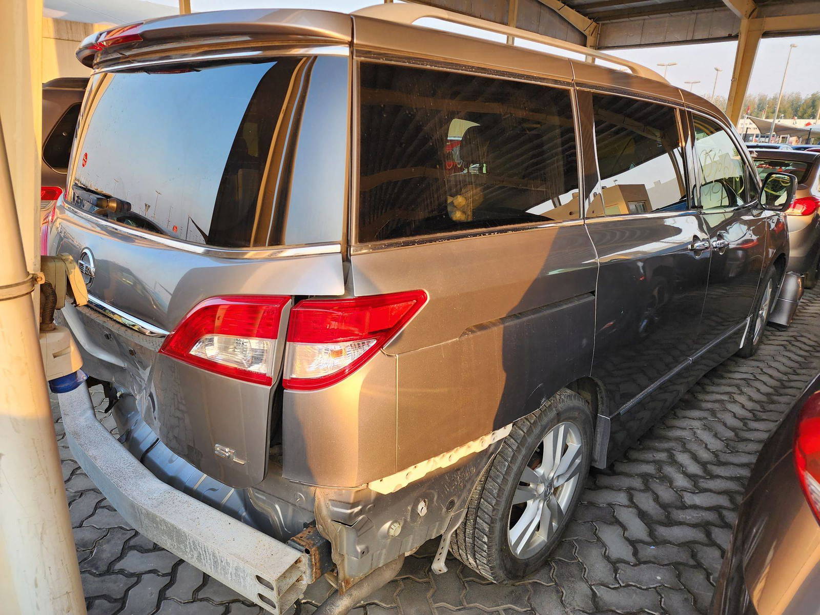 2012 NISSAN QUEST — 129430 Miles — Lot 70326403 - Marhaba Auctions Used Cars - Image 4