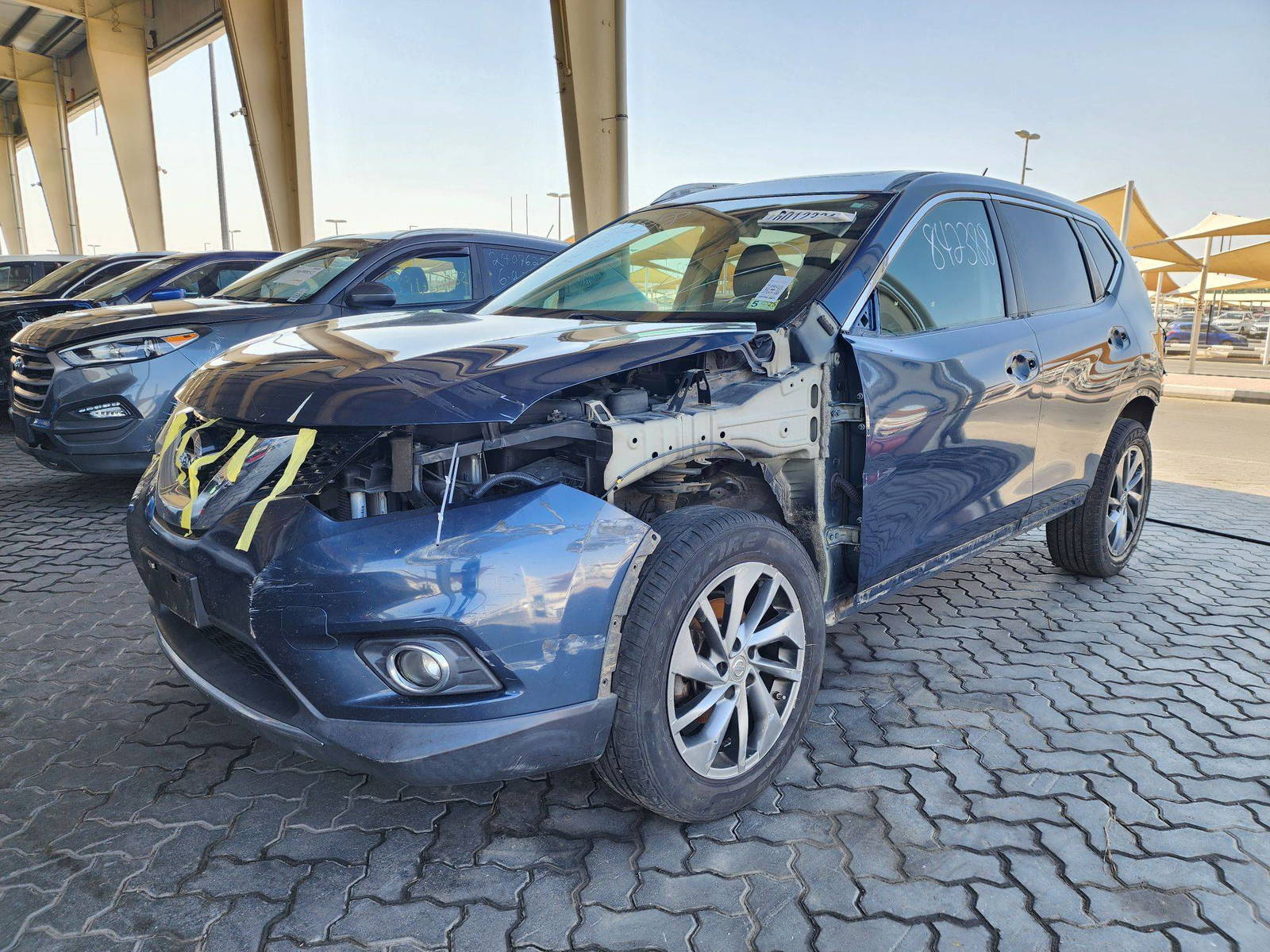 2015 NISSAN ROGUE — 189954 Miles — Lot 60123314 — Main - Marhaba Auctions Used Cars - Image 4