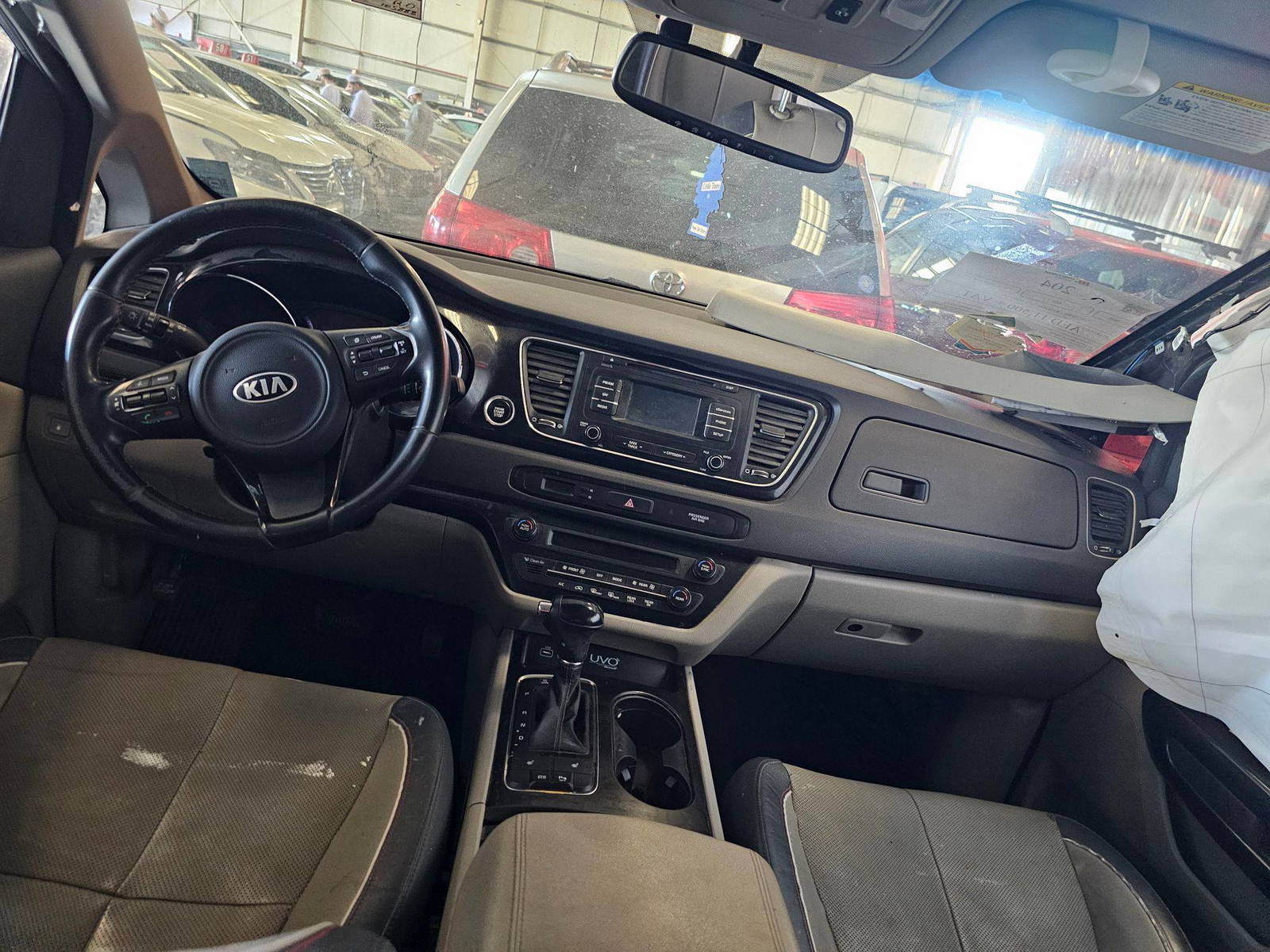 2016 KIA SEDONA — 105888 Miles — Lot G6184313 - Marhaba Auctions Used Cars - Image 8