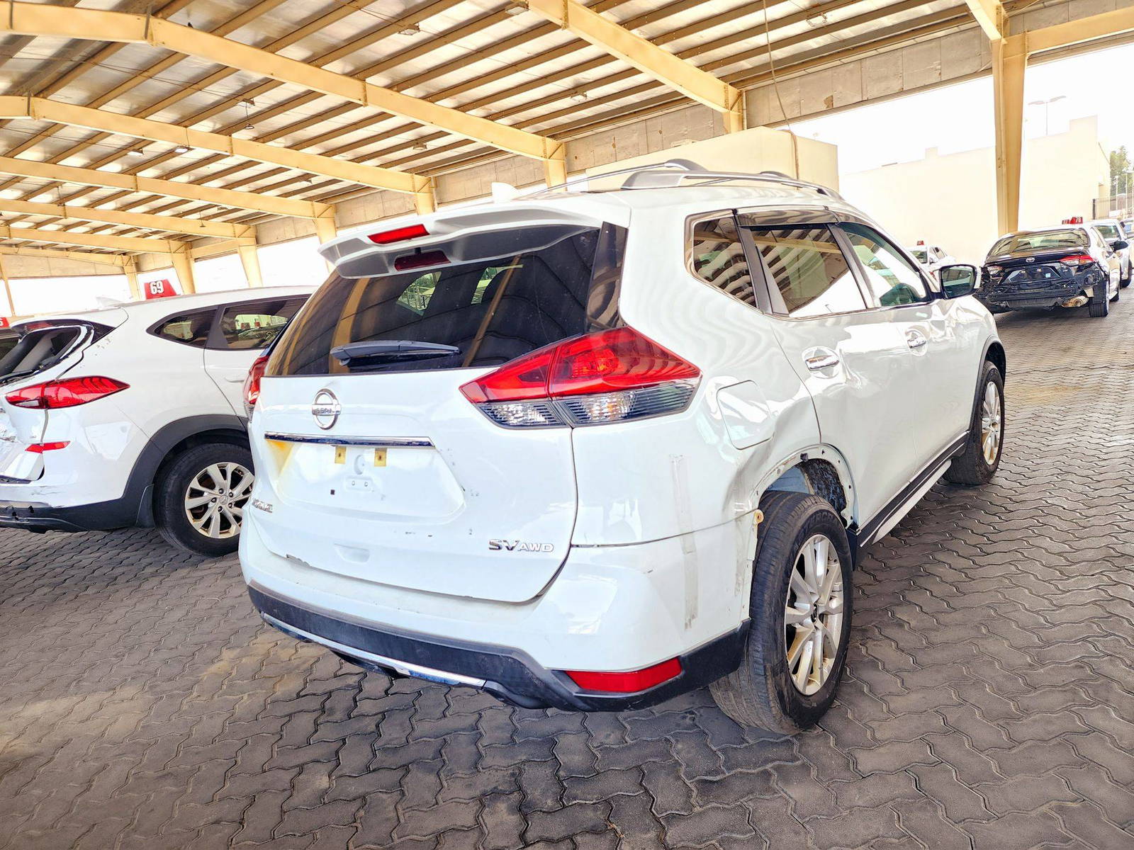 2018 NISSAN ROGUE — 123863 Miles — Lot 533111 — Souq - Marhaba Auctions Used Cars - Image 3