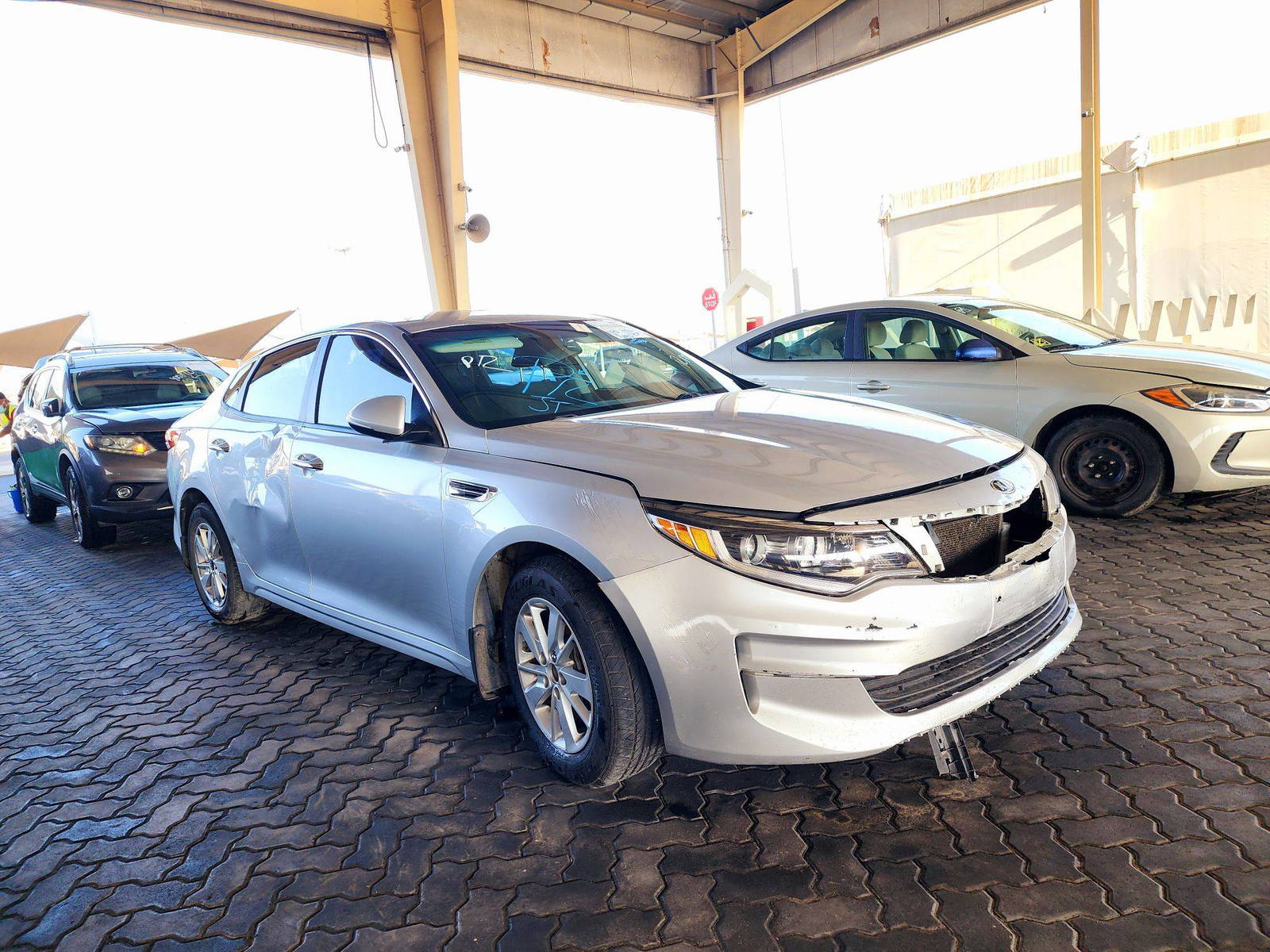 2016 KIA OPTIMA — 158912 Miles — Lot 39456576 — Souq - Marhaba Auctions Used Cars - Image 4