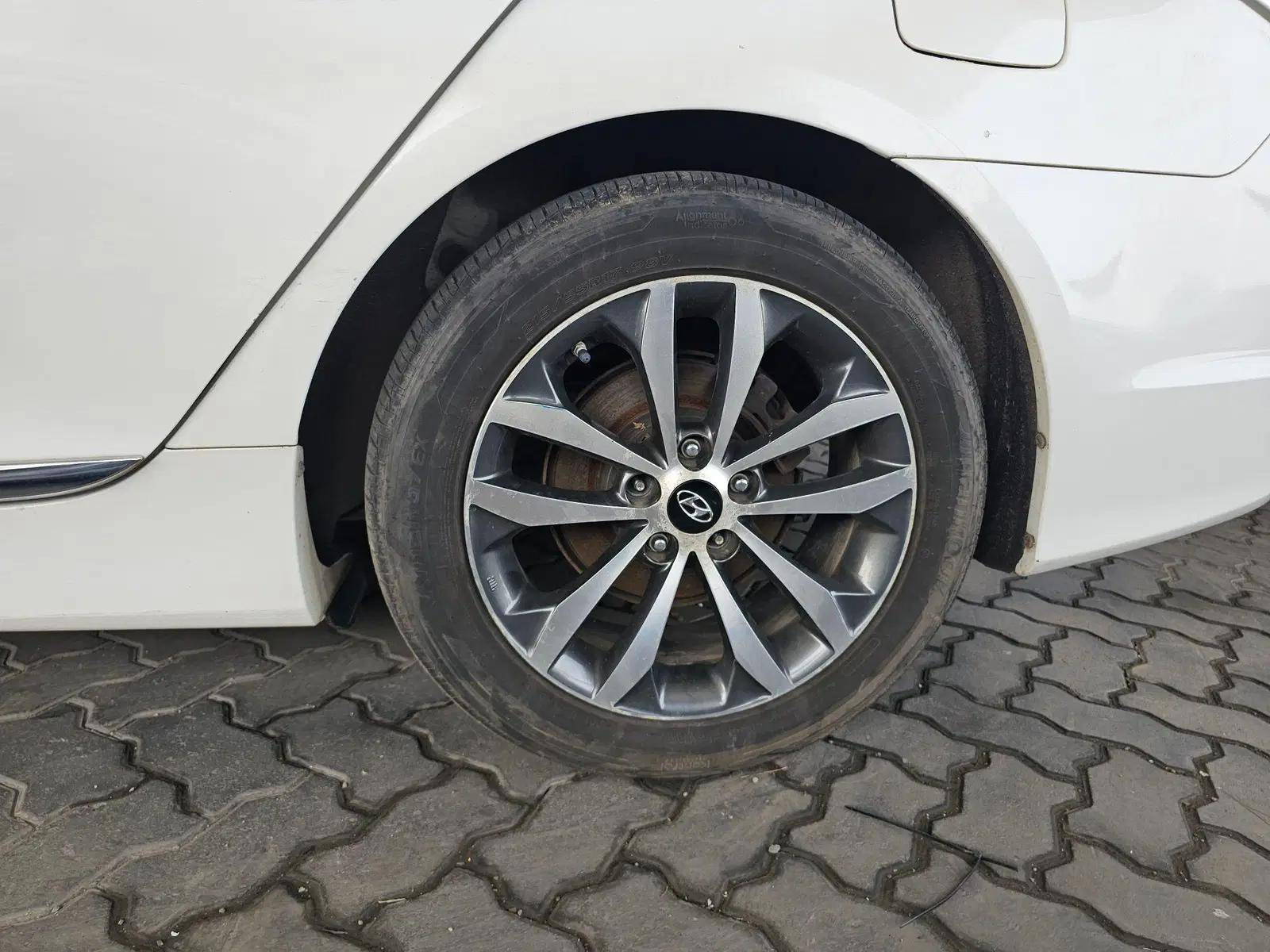 HYUNDAI SONATA 2012 - Marhaba Auction Used Cars - Image 9