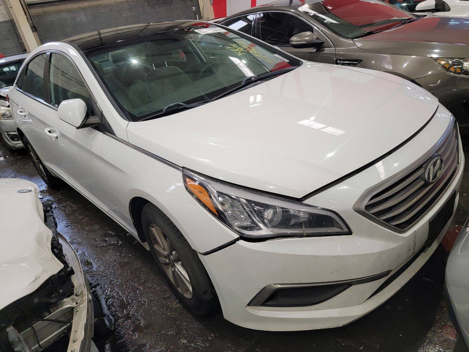 2017 HYUNDAI SONATA — 190587 Miles — Lot 68579575 — Main - Marhaba Auctions Used Cars - Image 6