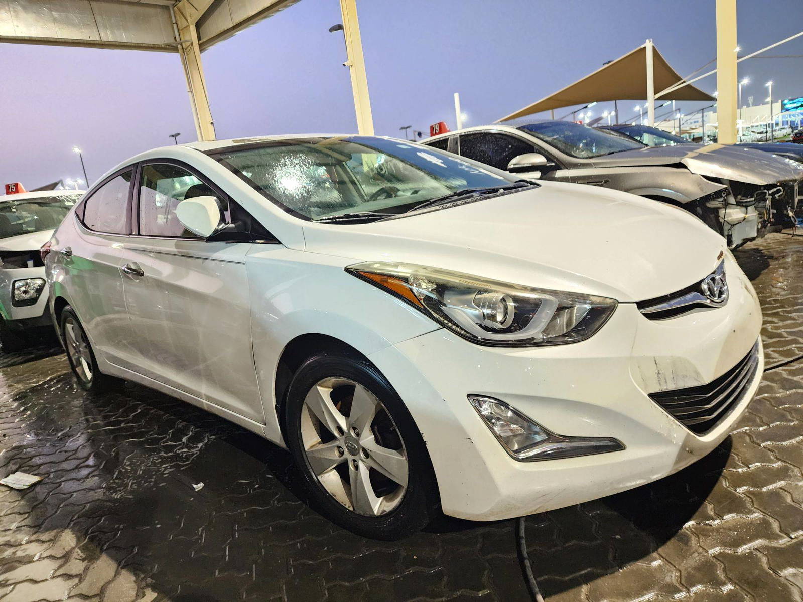 2014 HYUNDAI ELANTRA — 168301 Miles — Lot 8479 — Souq - Marhaba Auctions Used Cars - Image 4