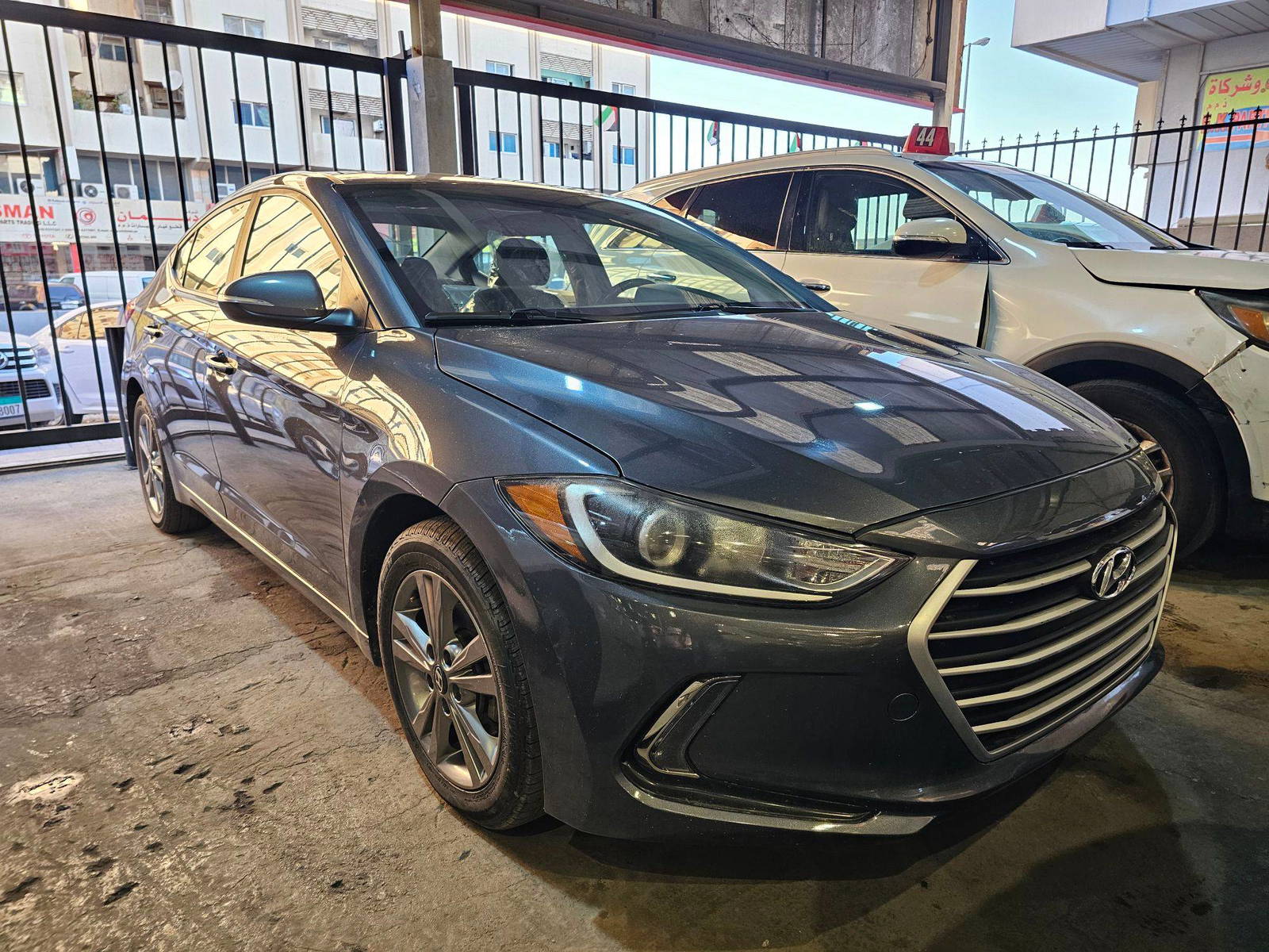 2018 HYUNDAI ELANTRA — 116477 KM — Lot U649127 — Main - Marhaba Auctions Used Cars - Image 4