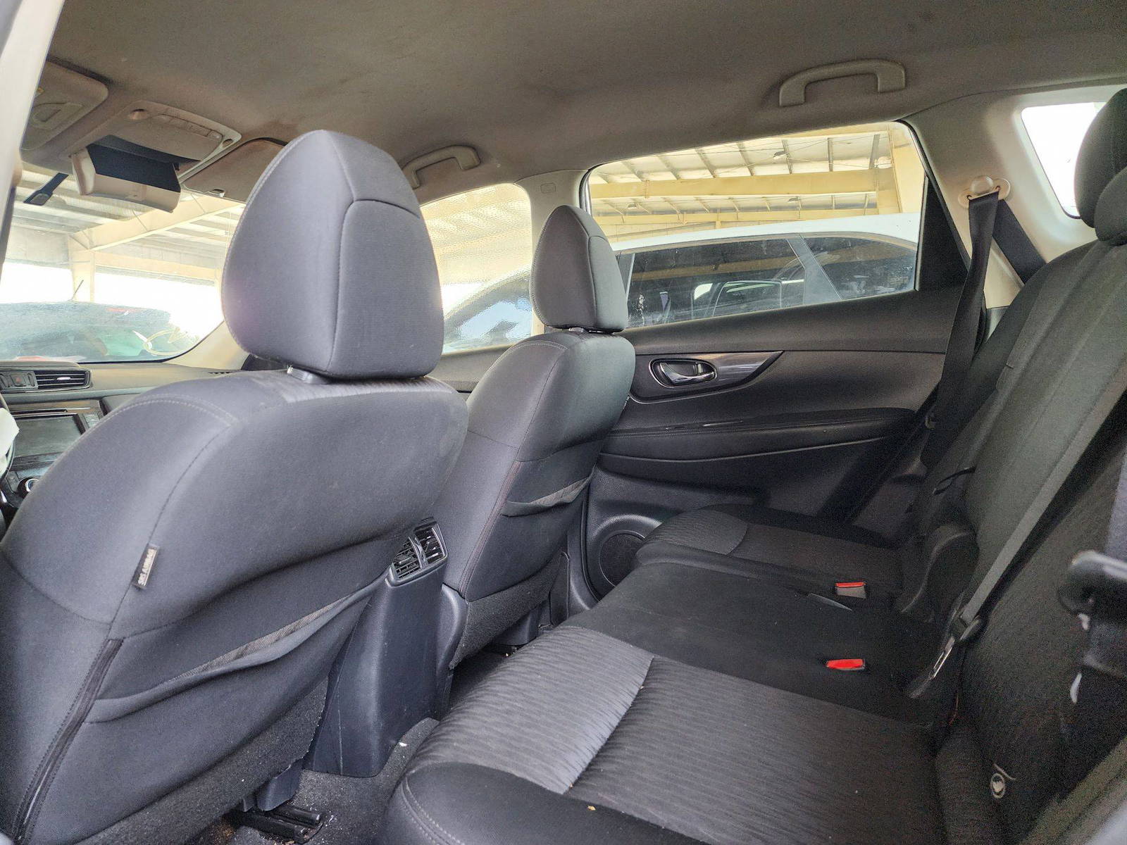 2018 NISSAN ROGUE — 183961 Miles — Lot 56390494 — Souq - Marhaba Auctions Used Cars - Image 6