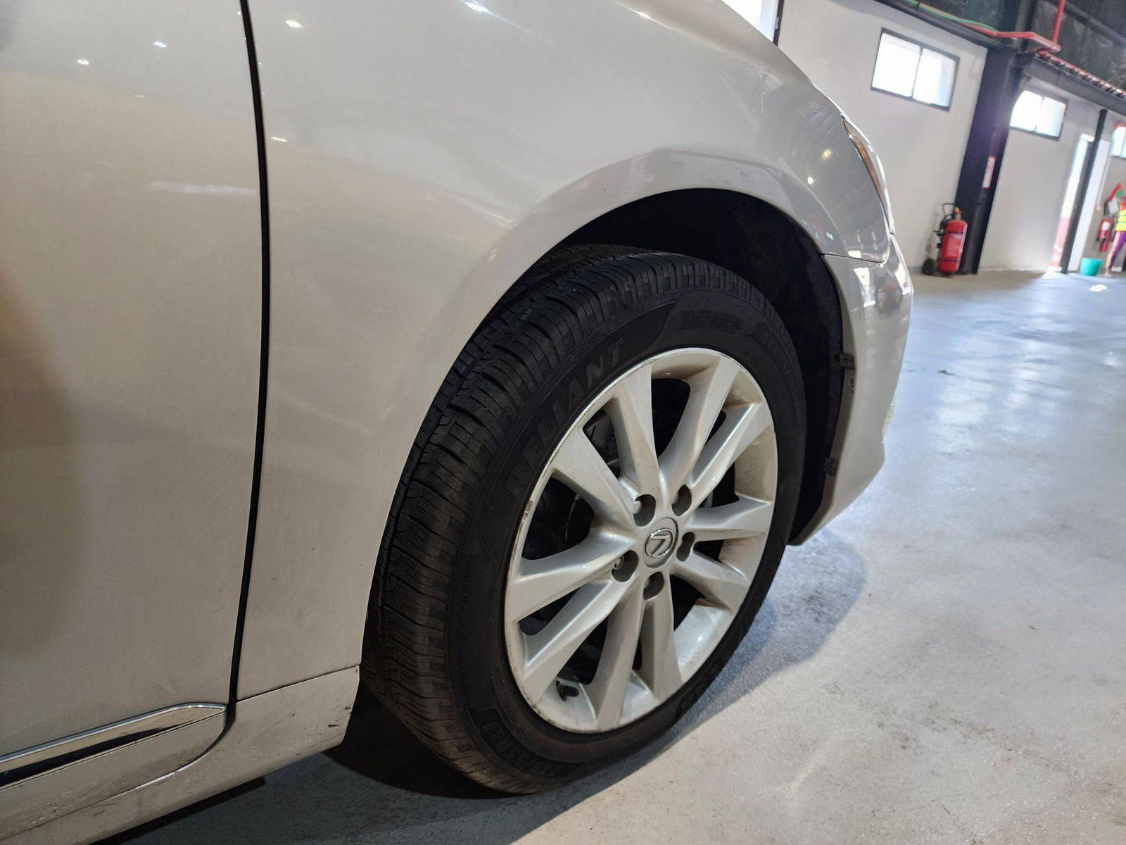 2011 LEXUS ES 350 — 179105 Miles — Lot 446801 — Al Quoz - Marhaba Auctions Used Cars - Image 13