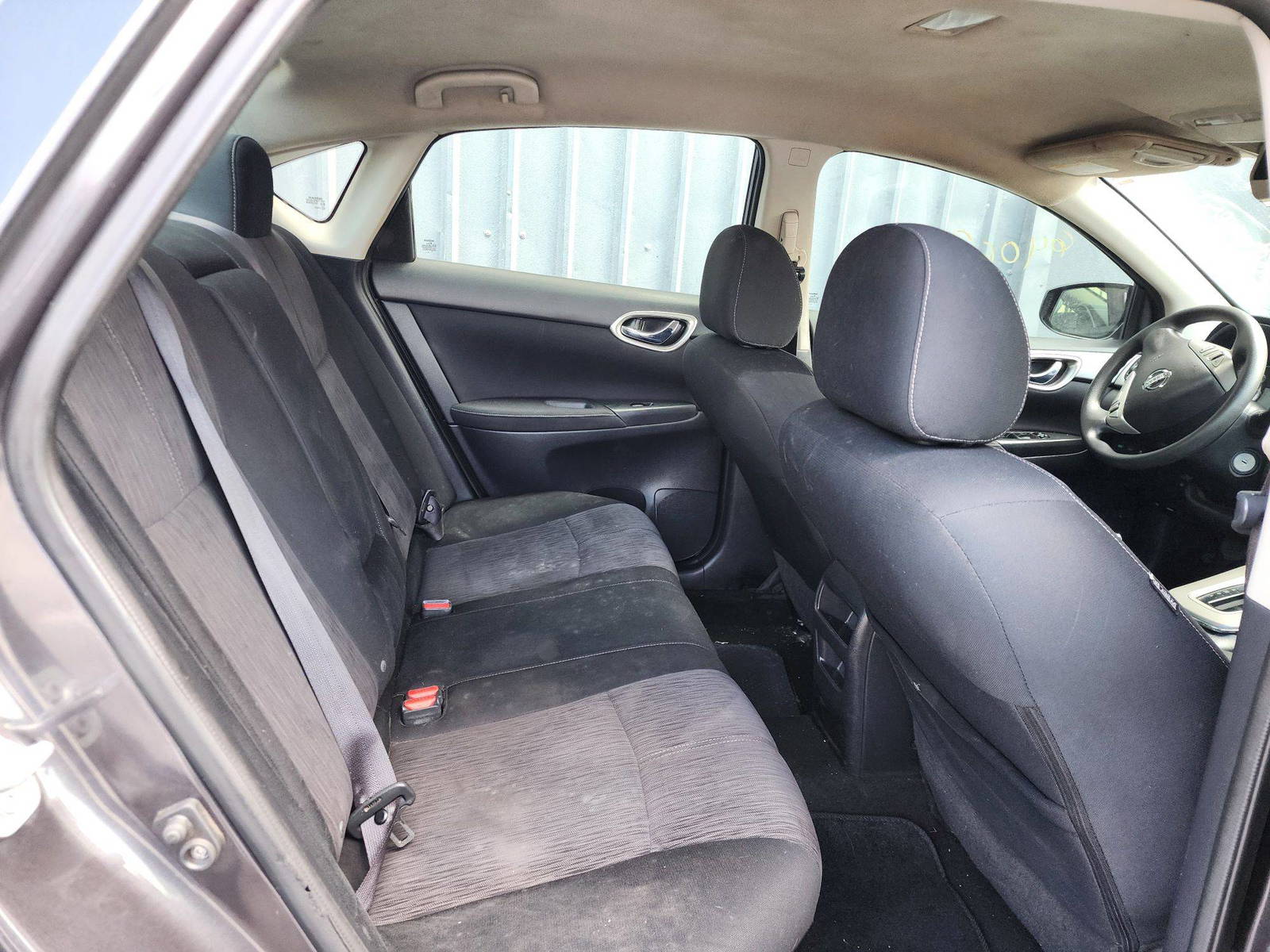 2014 NISSAN SENTRA — 195948 Miles — Lot 64062914 — Al Quoz - Marhaba Auctions Used Cars - Image 3