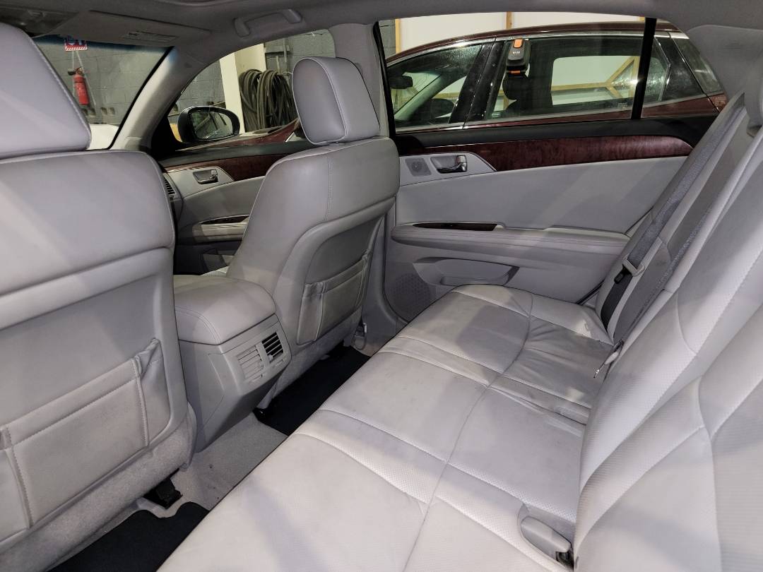 2011 TOYOTA AVALON — 208753 Miles — Lot 37626572 - Marhaba Auctions Used Cars - Image 5