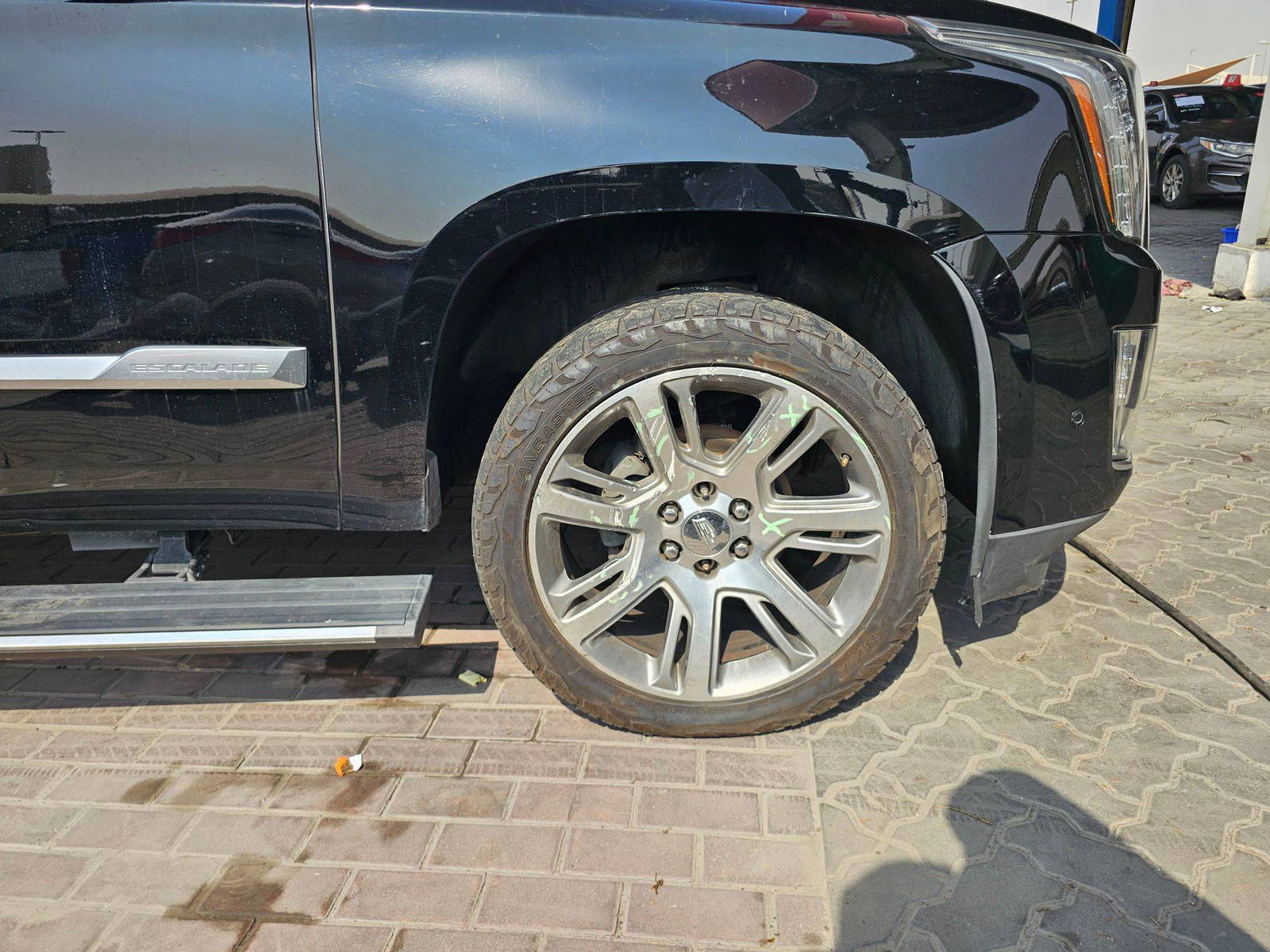 2019 CADILLAC ESCALADE — 129972 Miles — Lot 47243925 — Souq - Marhaba Auctions Used Cars - Image 12