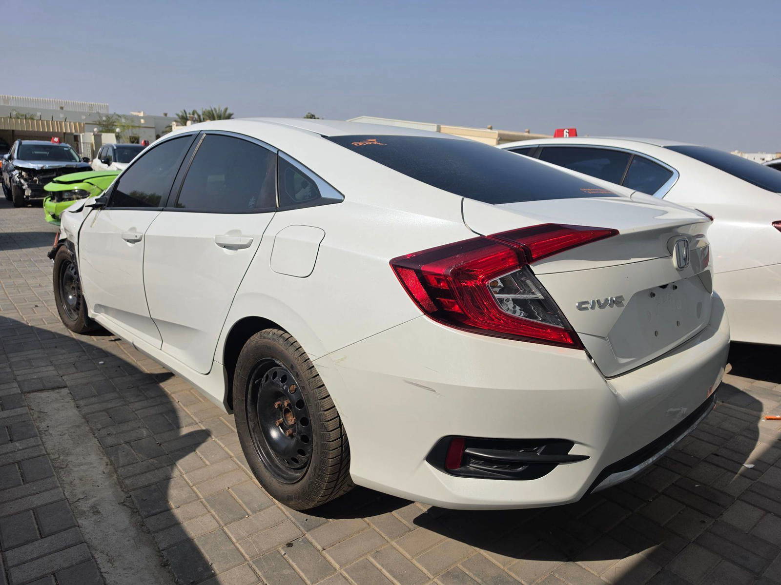 2020 HONDA CIVIC — 114191 KM — Lot 72542025 - Marhaba Auctions Used Cars - Image 4