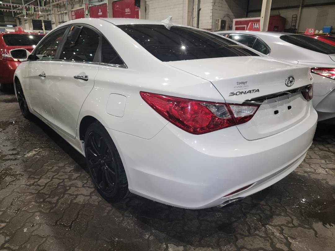 2011 HYUNDAI SONATA — 131179 Miles — Lot 318088 - Marhaba Auctions Used Cars - Image 3