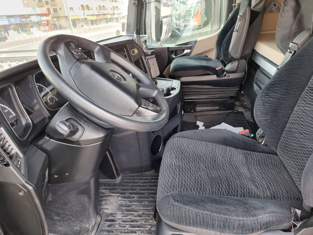 2018 MERCEDES BENZ ACTROS 1840 — 950492 KM — Lot 10219213 — Main - Marhaba Auctions Used Cars - Image 7