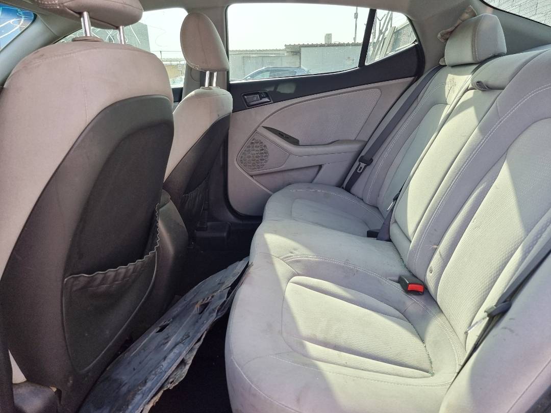 2011 KIA OPTIMA — 134868 Miles — Lot 1325487 — Ind. 12 - Marhaba Auctions Used Cars - Image 6