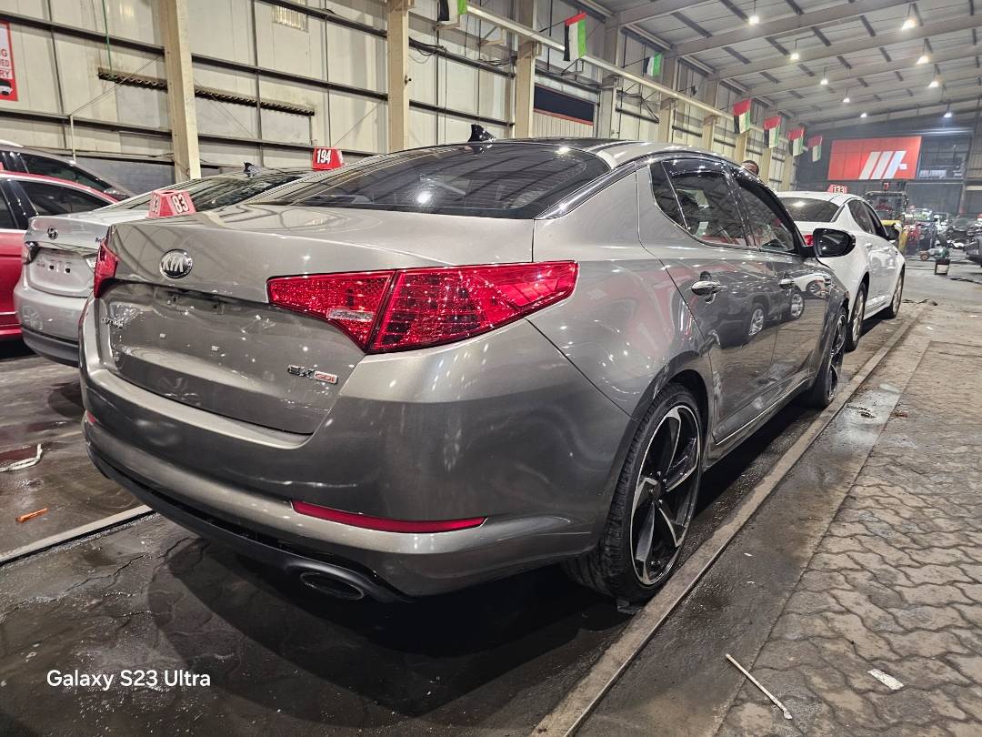 2013 KIA OPTIMA — 203059 Miles — Lot 238998 — Main - Marhaba Auctions Used Cars - Image 4