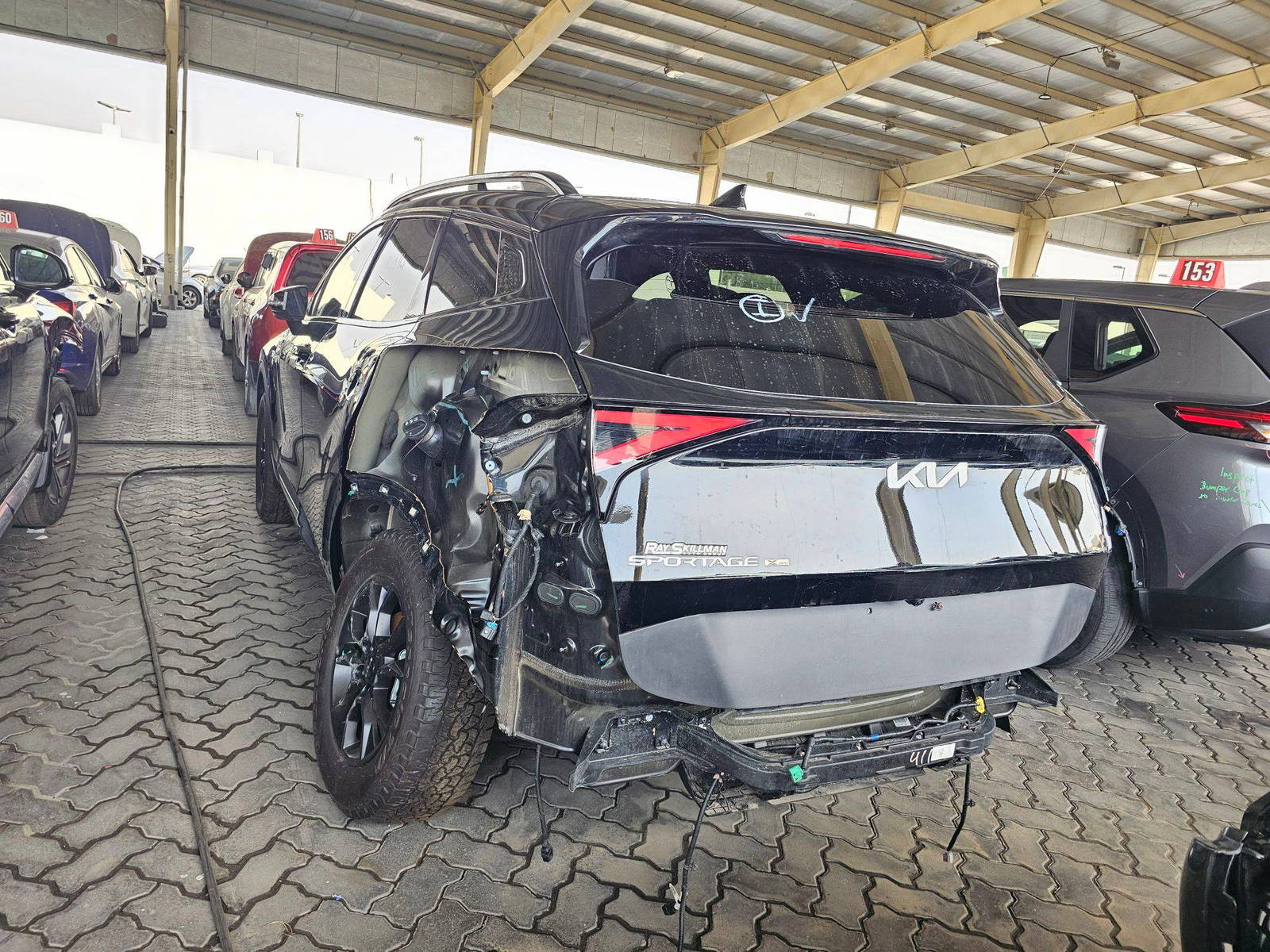 2024 KIA SPORTAGE — 2754 Miles — Lot 40671908 — Al Surrah - Marhaba Auctions Used Cars - Image 4