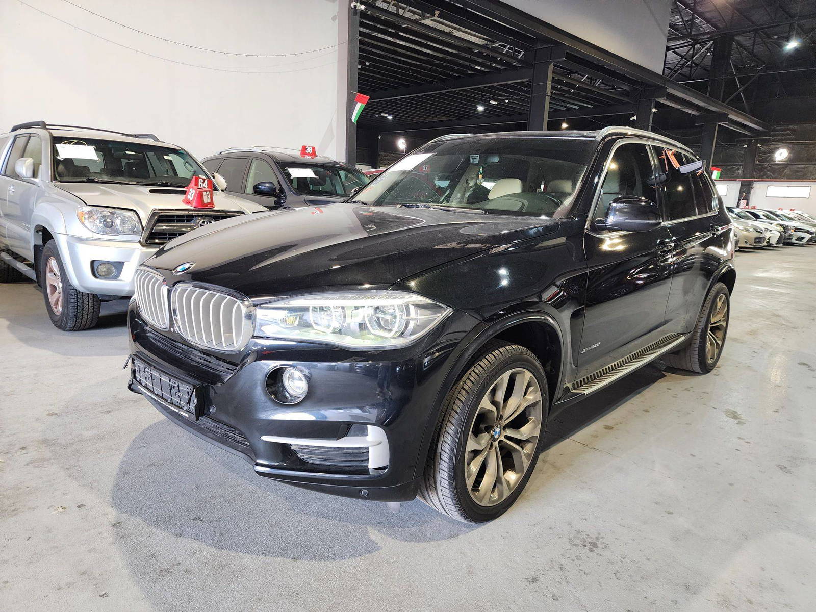 2014 BMW X 5 — 175572 KM — Lot C08433 — Al Quoz - Marhaba Auctions Used Cars - Image 4