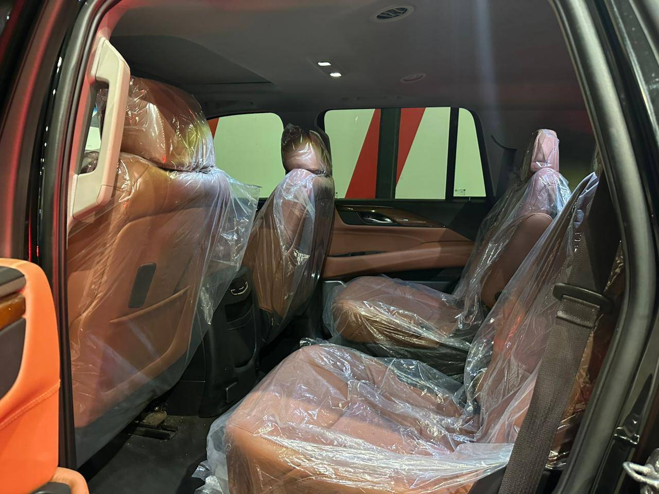 2017 CADILLAC ESCALADE — 125101 Miles — Lot J1HR201261 — Main - Marhaba Auctions Used Cars - Image 9