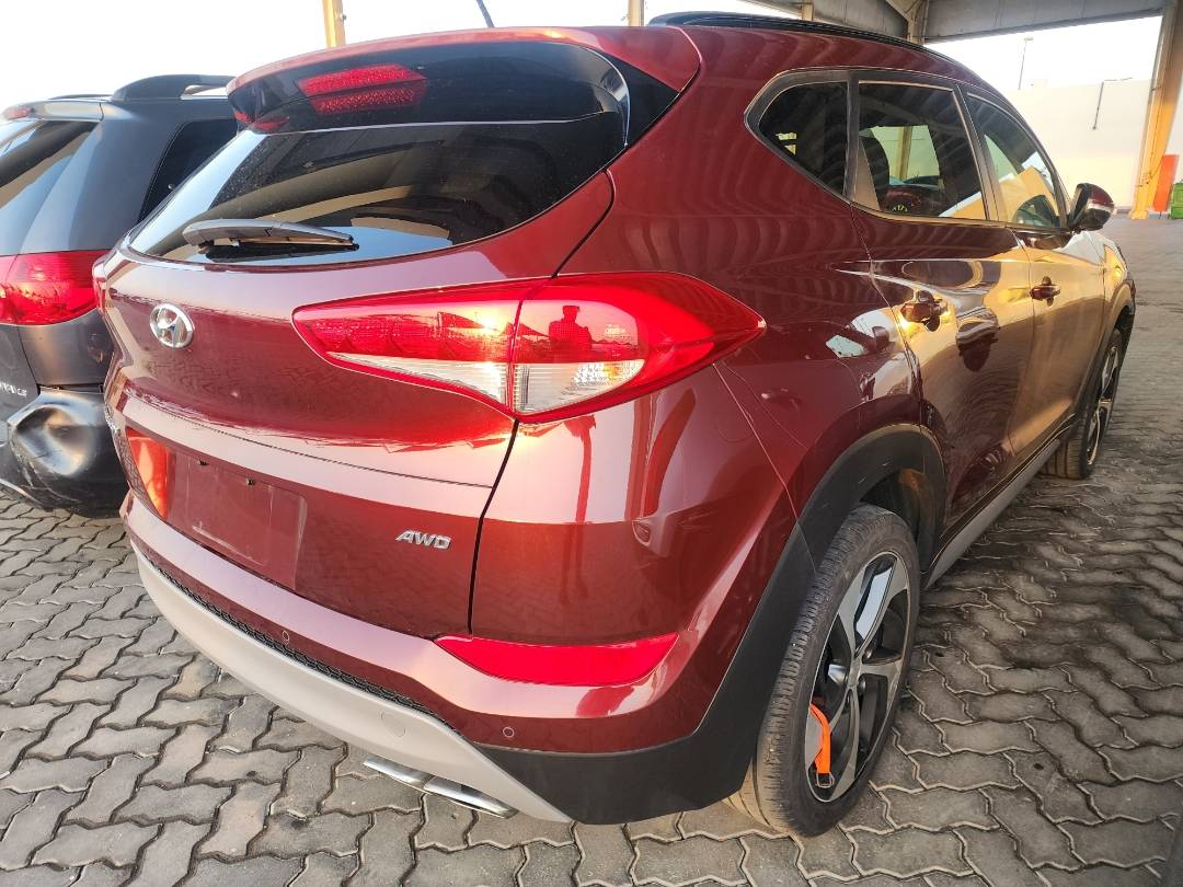 2017 HYUNDAI TUCSON — 41977 Miles — Lot 38809469 - Marhaba Auctions Used Cars - Image 4