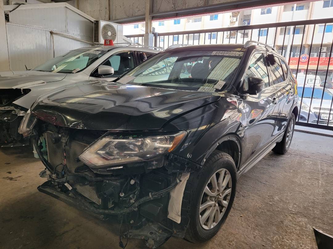 2018 NISSAN ROGUE — 128556 Miles — Lot 40469964 — Main - Marhaba Auctions Used Cars - Image 5