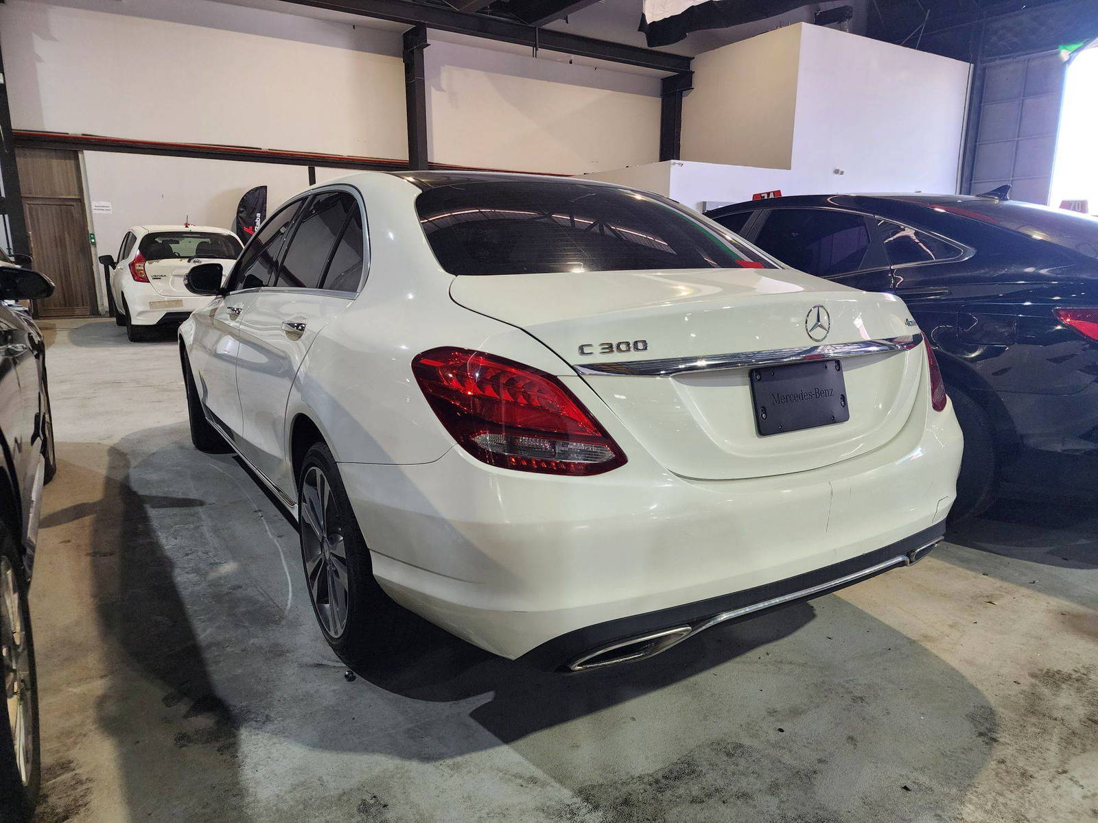 MERCEDES BENZ C300 2017 - Marhaba Auction Used Cars - Image 4