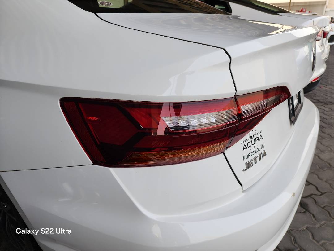 2019 VOLKSWAGEN JETTA — 126344 Miles — Lot 38366814 — Souq - Marhaba Auctions Used Cars - Image 4