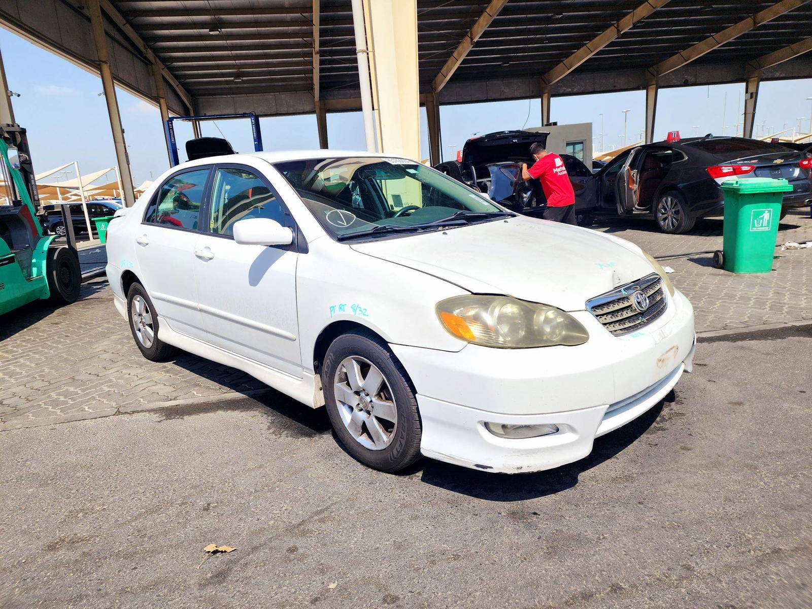 2005 TOYOTA COROLLA — 279921 Miles — Lot 85163904 — Main - Marhaba Auctions Used Cars - Image 5