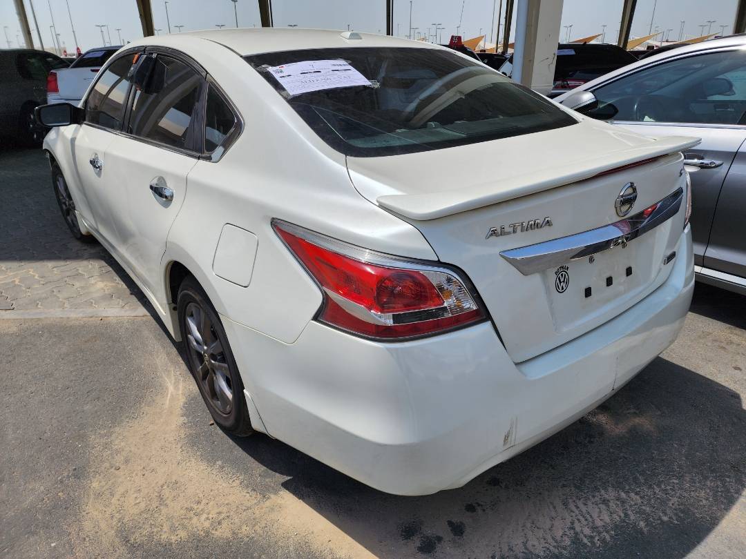 2015 NISSAN ALTIMA — 193260 Miles — Lot 79678213 - Marhaba Auctions Used Cars - Image 10