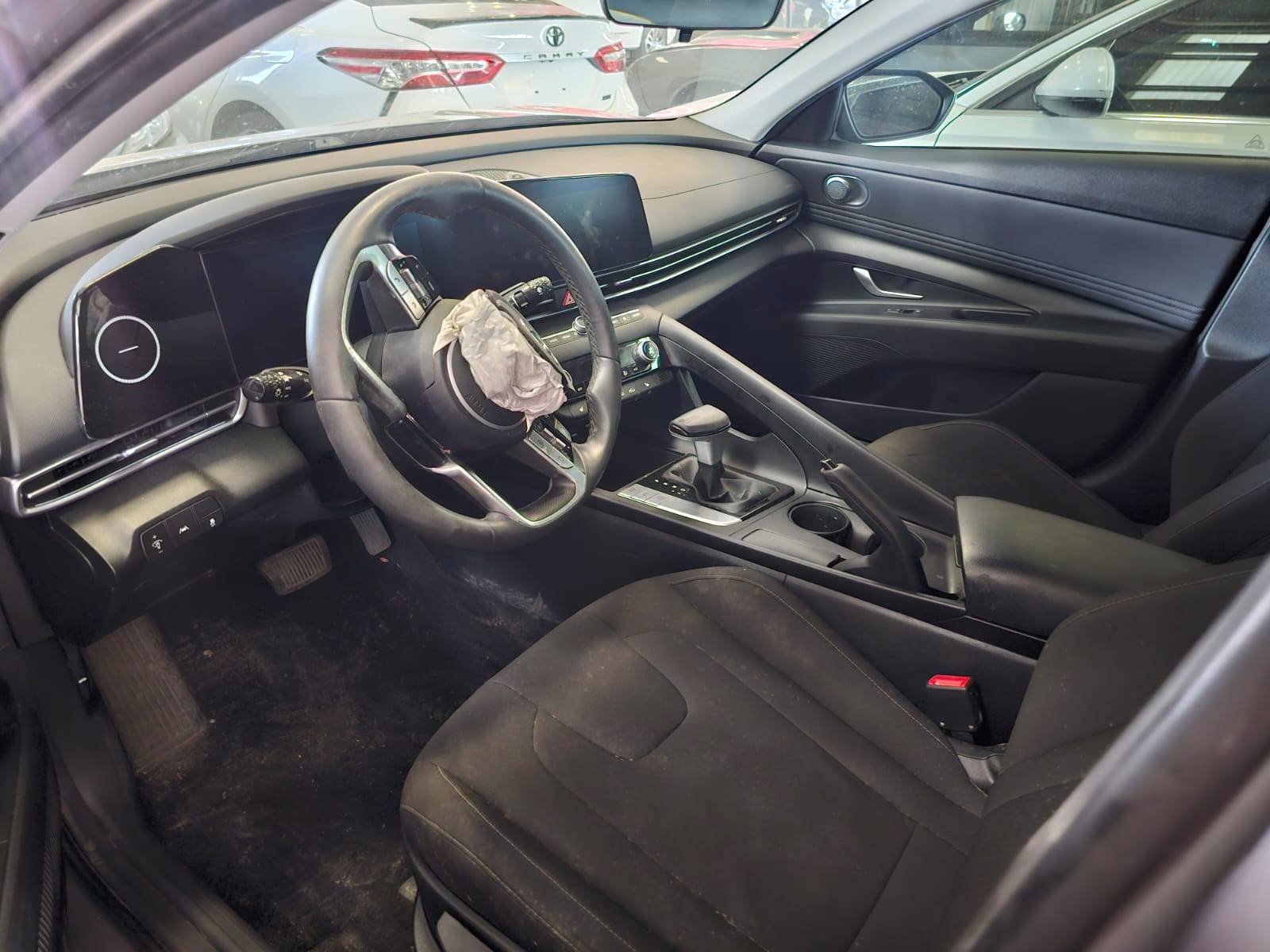 HYUNDAI ELANTRA 2023 - Marhaba Auction Used Cars - Image 8